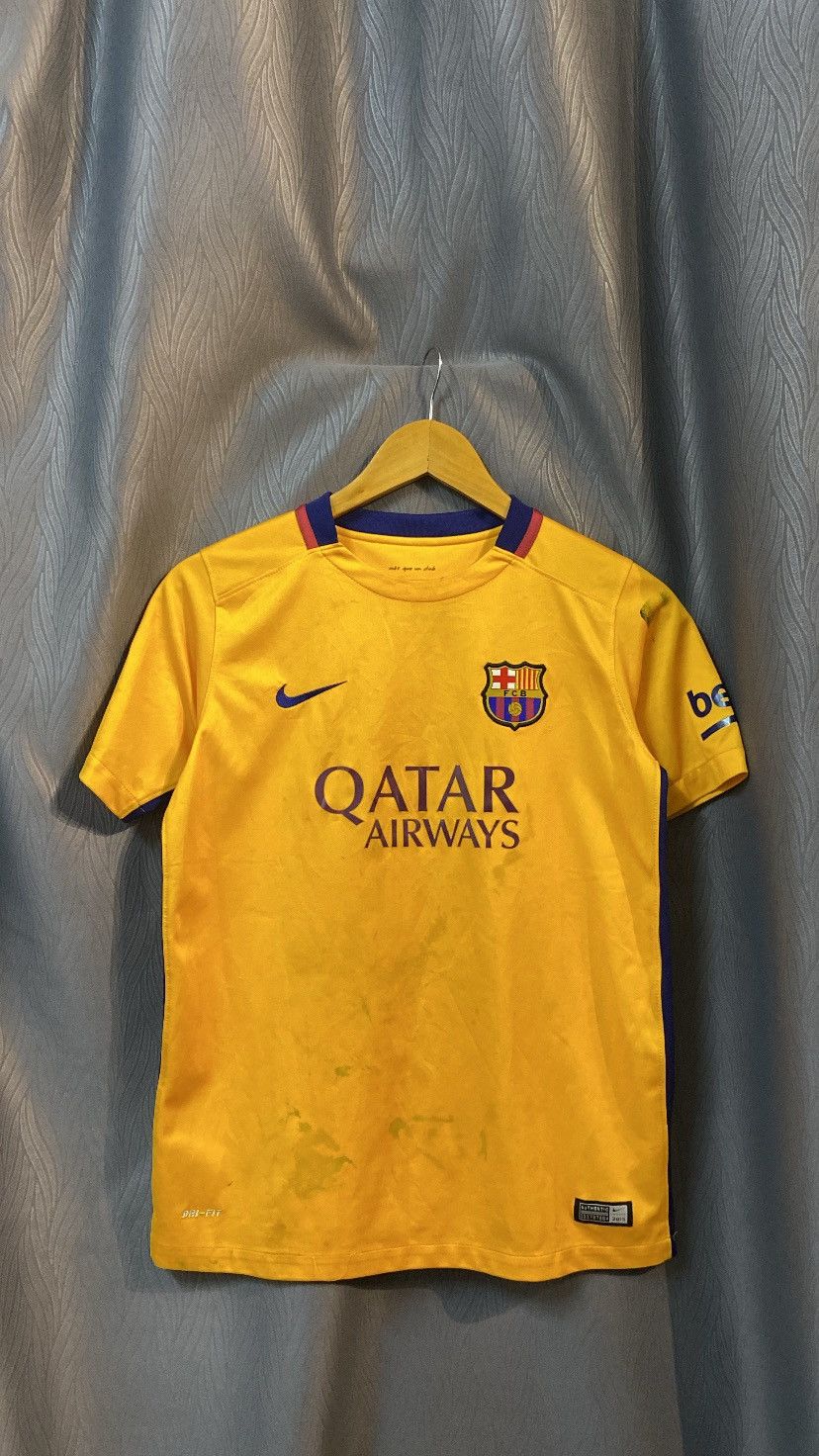 Nike × Vintage MESSI Barcelona Nike 2015 2016 Away Jersey Size US XS / EU 42 / 0 - 1 Thumbnail