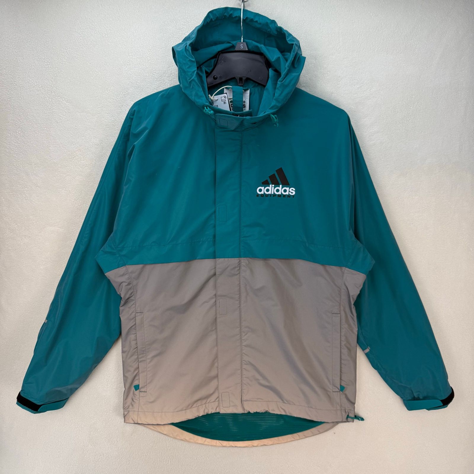 Adidas ADIDAS MEN'S XSMALL EQT REFLECTIVE WINDBREAKER JACKET JC8228 Size US XS / EU 42 / 0 - 1 Thumbnail