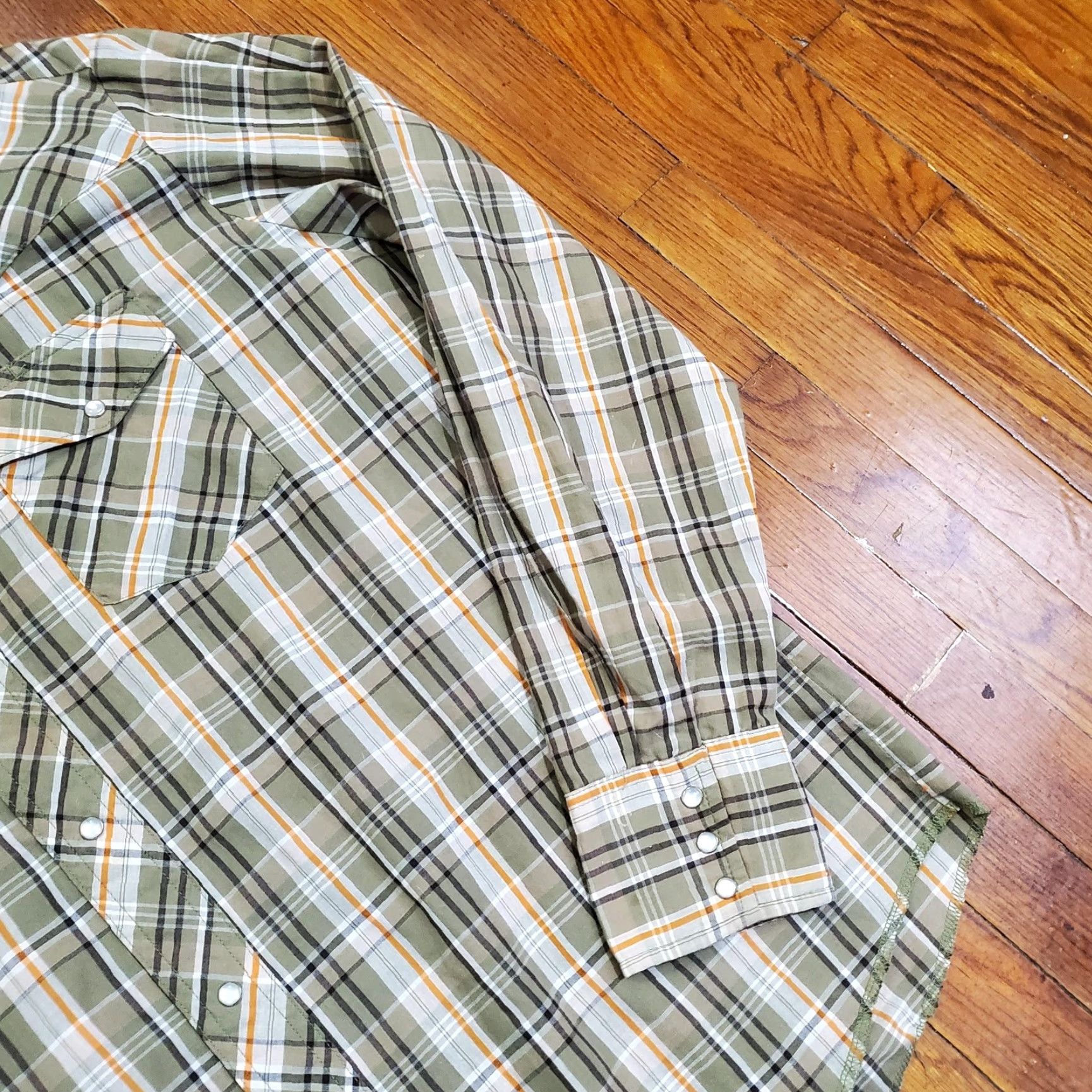 Vintage Rustler Shirt Mens XL Green Plaid Western Pearl Snap Long Tails Cowboy Size US XL / EU 56 / 4 - 3 Thumbnail