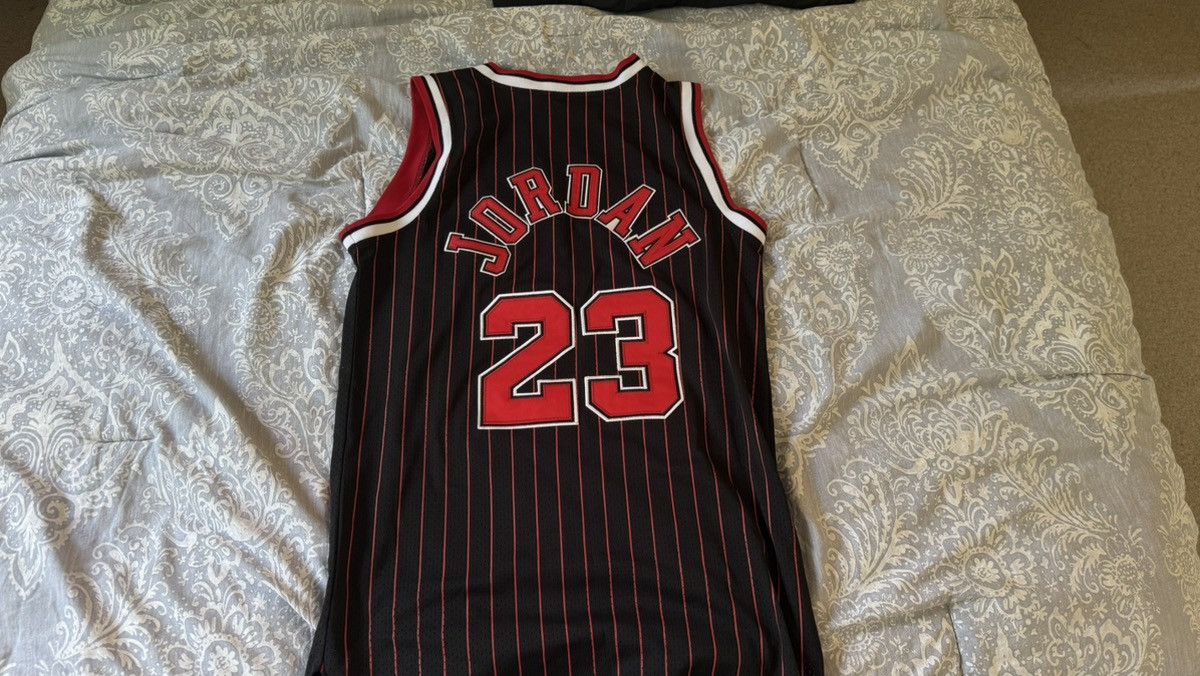 Nike Michael Jordan Bulls Nike Hardwood Classics jersey Size US XL / EU 56 / 4 - 3 Thumbnail