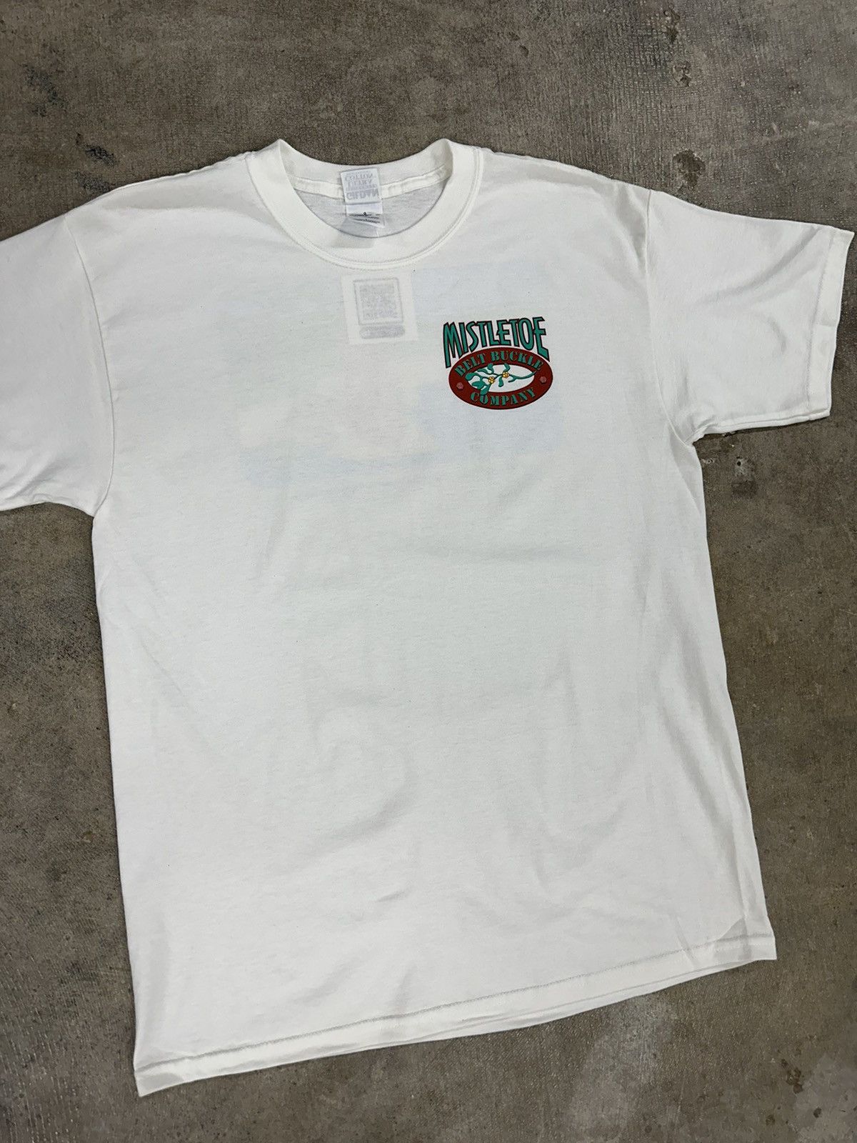 Gildan × Vintage Vintage 90s Mistletoe Belt Company Graphic Fishing T-Shirt Size US L / EU 52-54 / 3 - 4 Thumbnail