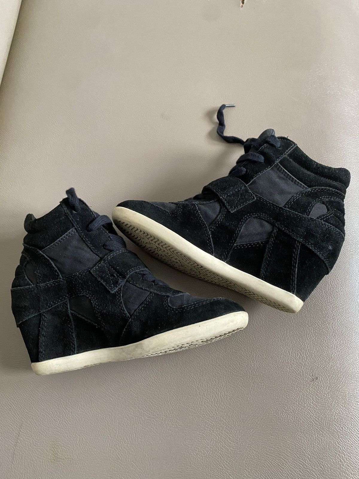 If Six Was Nine Ash strap high top suede sneakers style Size US 7 / IT 37 - 5 Thumbnail