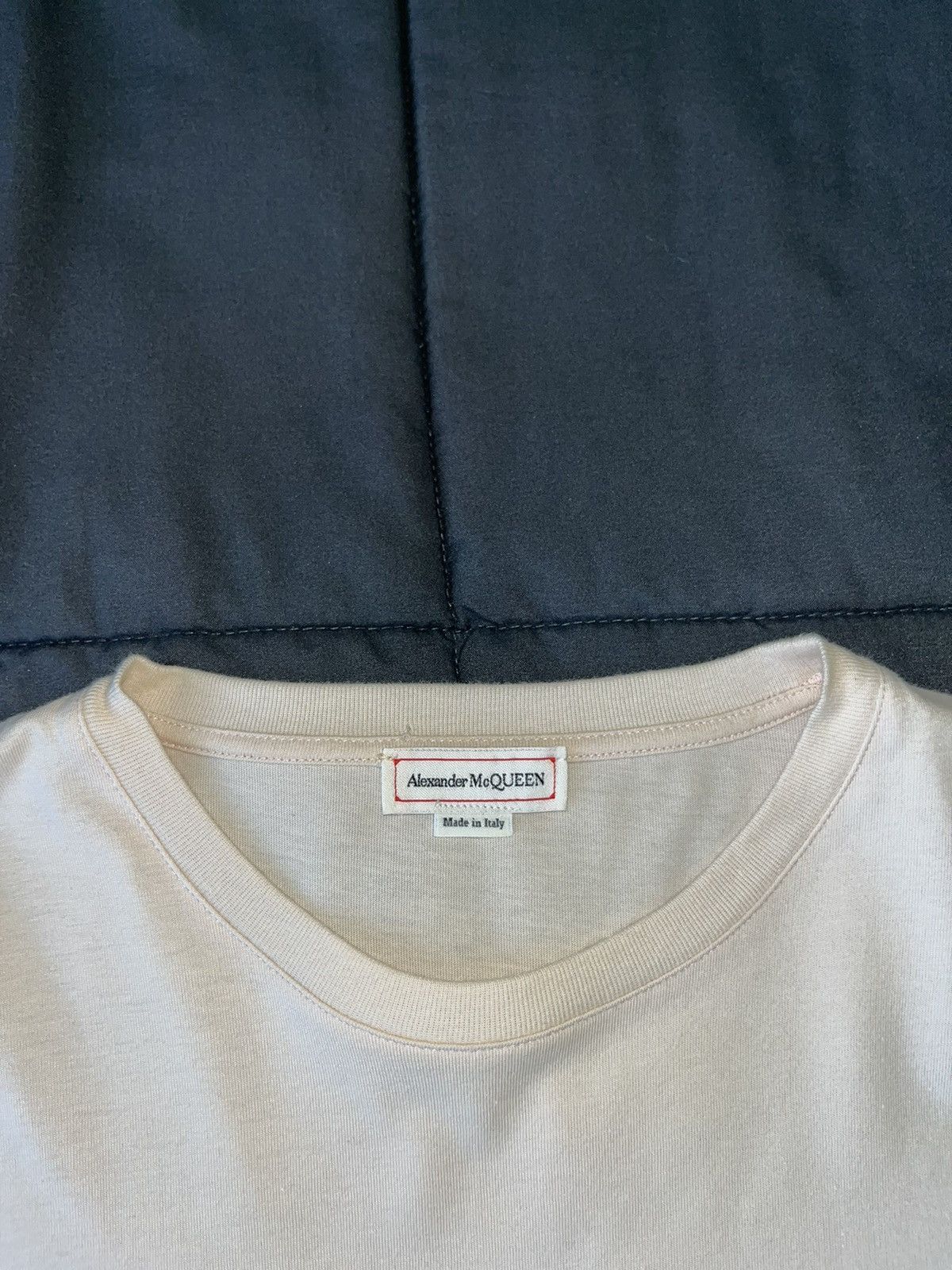 Alexander McQueen Alexander McQueen T Shirt M Size US M / EU 48-50 / 2 - 2 Thumbnail
