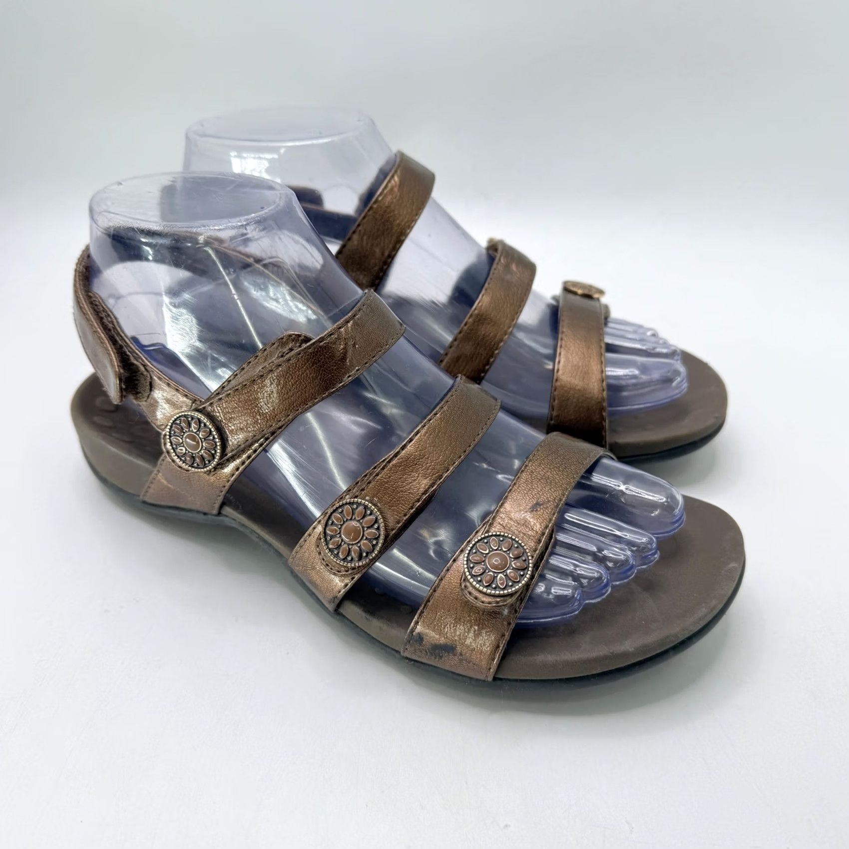 Vionic Vionic Sandals Strappy Bronze Metallic Leather Adjustable Strap Arch Support Cushion Women's 6 Casual Summer Travel Size US 6 / IT 36 - 2 Thumbnail
