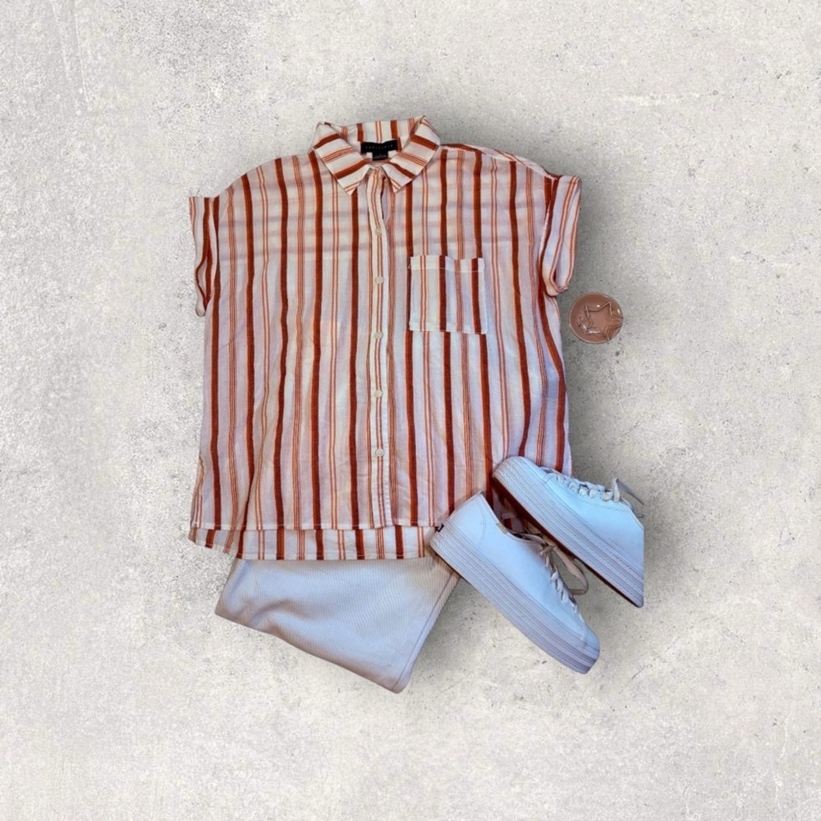 Anthropologie Anthropologie White Button Down Shirt Timeless Style Size S / US 4 / IT 40 - 3 Thumbnail