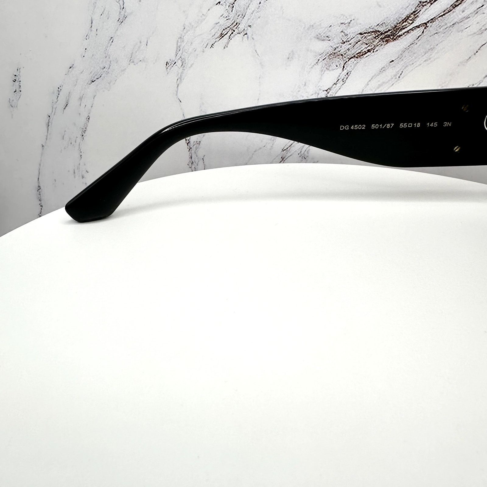 Dolce & Gabbana New Dolce & Gabbana Sunglasses Black Oval Acetate Gold Metal Size ONE SIZE - 9 Thumbnail