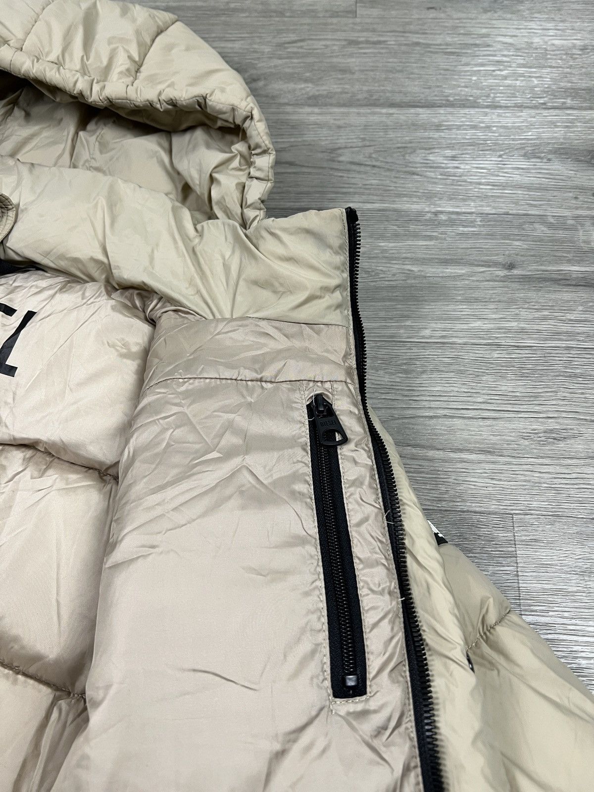 Diesel Men’s Diesel Insulated Puffer Jacket (Synthetic Down Fill) Size US L / EU 52-54 / 3 - 12 Thumbnail