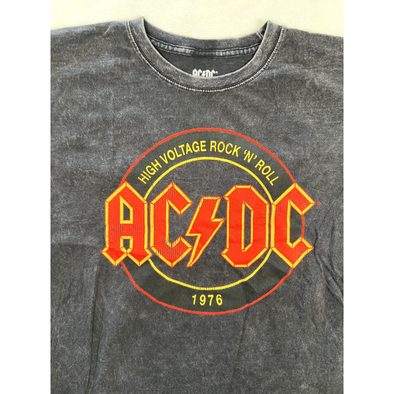 Vintage AC/DC T-Shirt Mens M Black Graphic Tour Rock Band High Voltage 1976 Retro Size US M / EU 48-50 / 2 - 4 Thumbnail