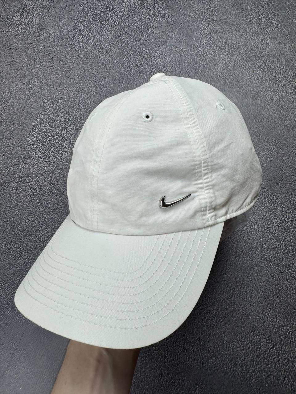 Nike Nike white cap hat Size ONE SIZE - 1 Thumbnail