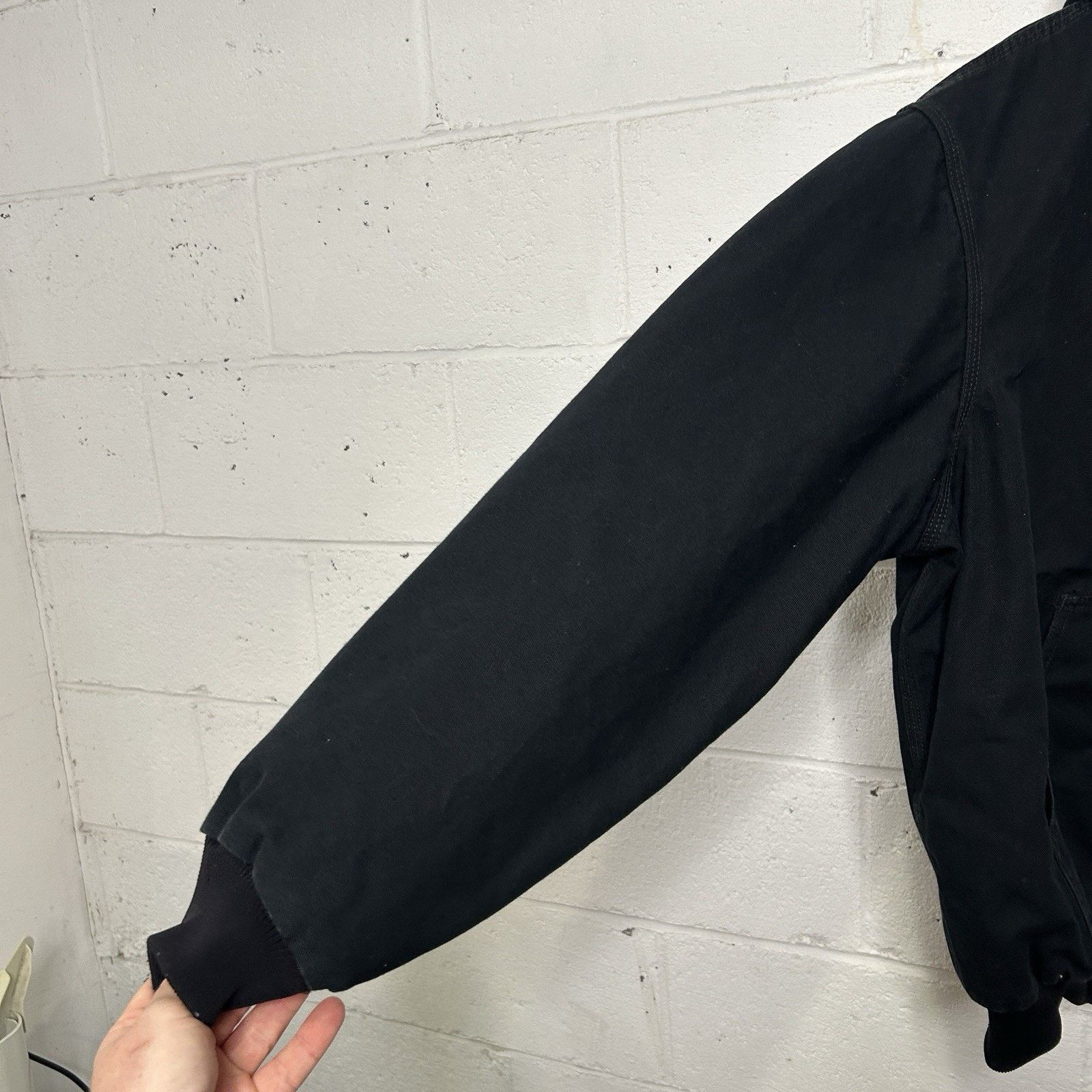 Carhartt Vintage Carhartt Quilted Hooded Active Jacket “Black” J280 Size US XL / EU 56 / 4 - 5 Thumbnail