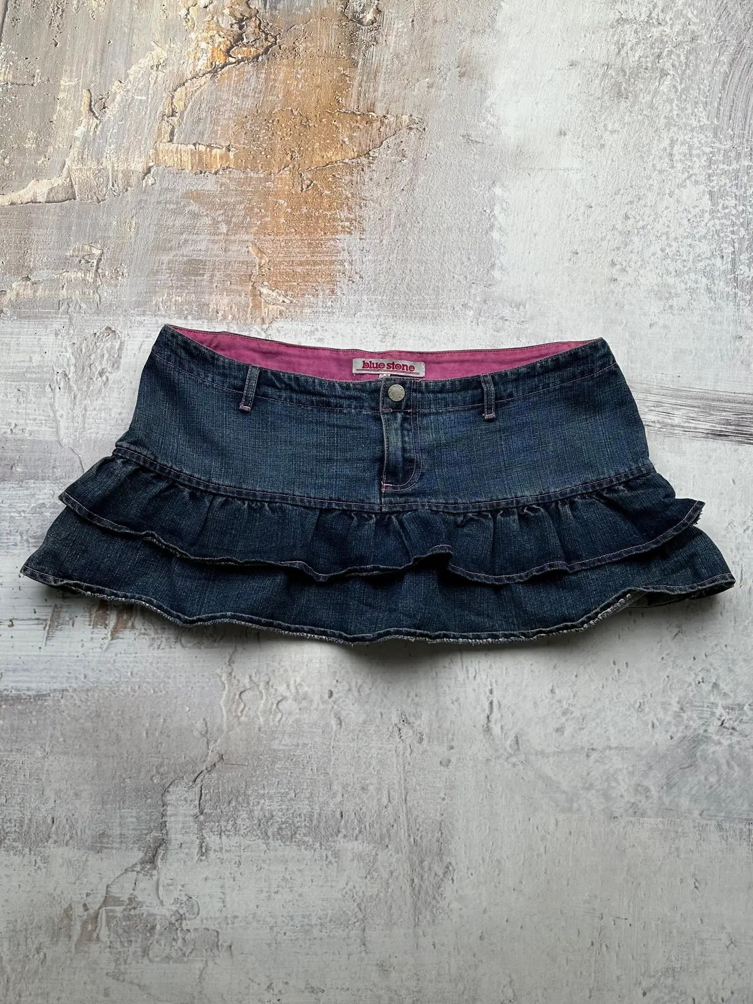 ozz on skull asymmetry design skirt