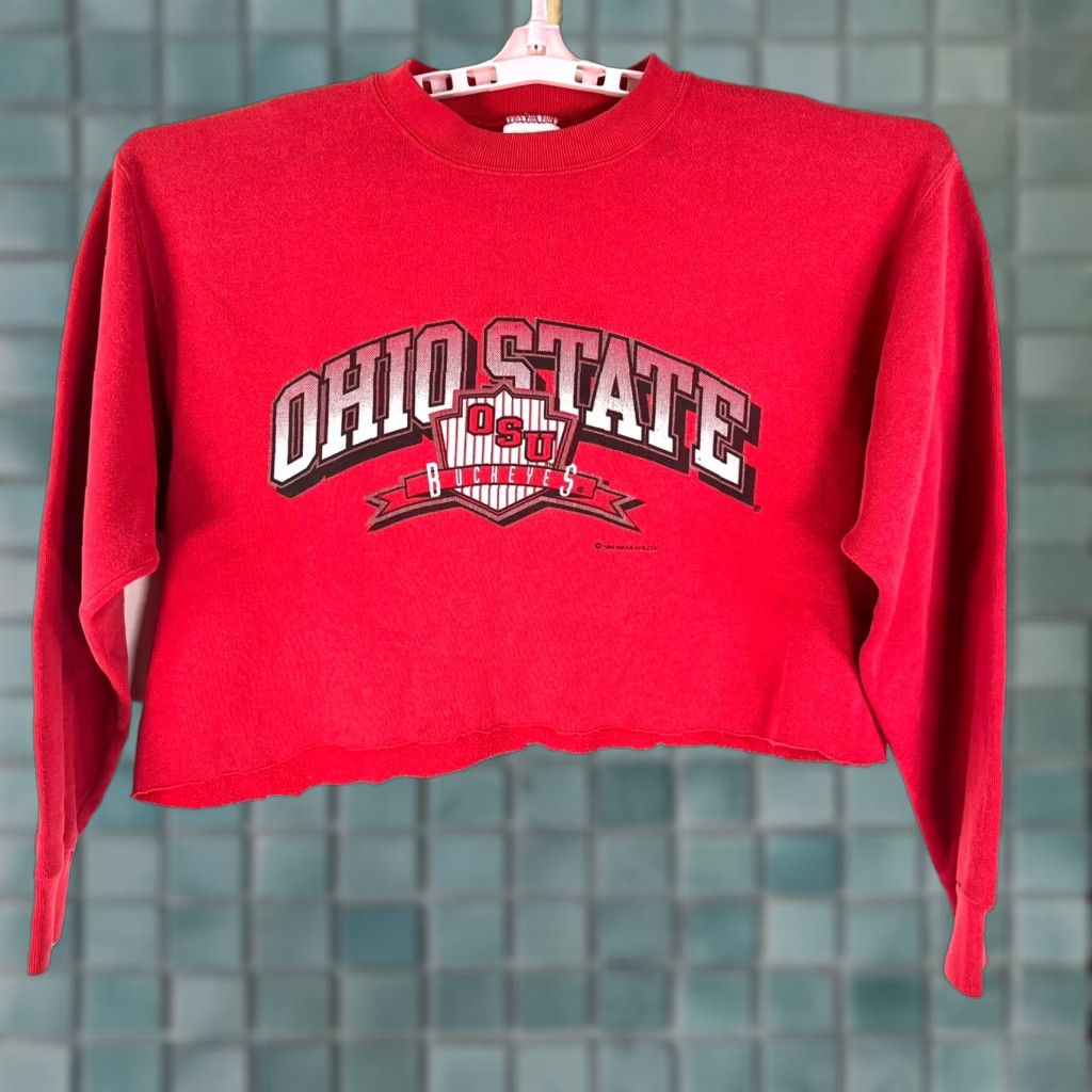 Vintage VINTAGE 1993 Ohio State Buckeyes Crop Sweatshirt Womens Large Red Pullover Activewear Jersey Size L / US 10 / IT 46 - 1 Thumbnail