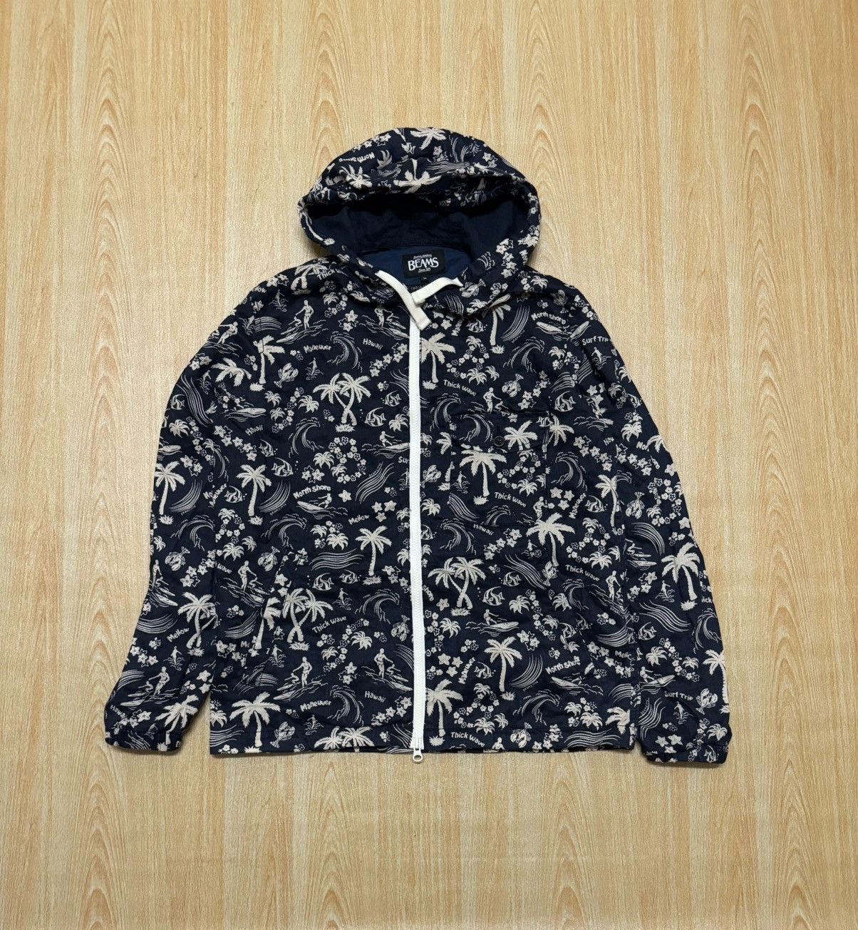 Beams Plus Vintage Beams X Hawaii Hoodie Full Print Size US M / EU 48-50 / 2 - 1 Thumbnail