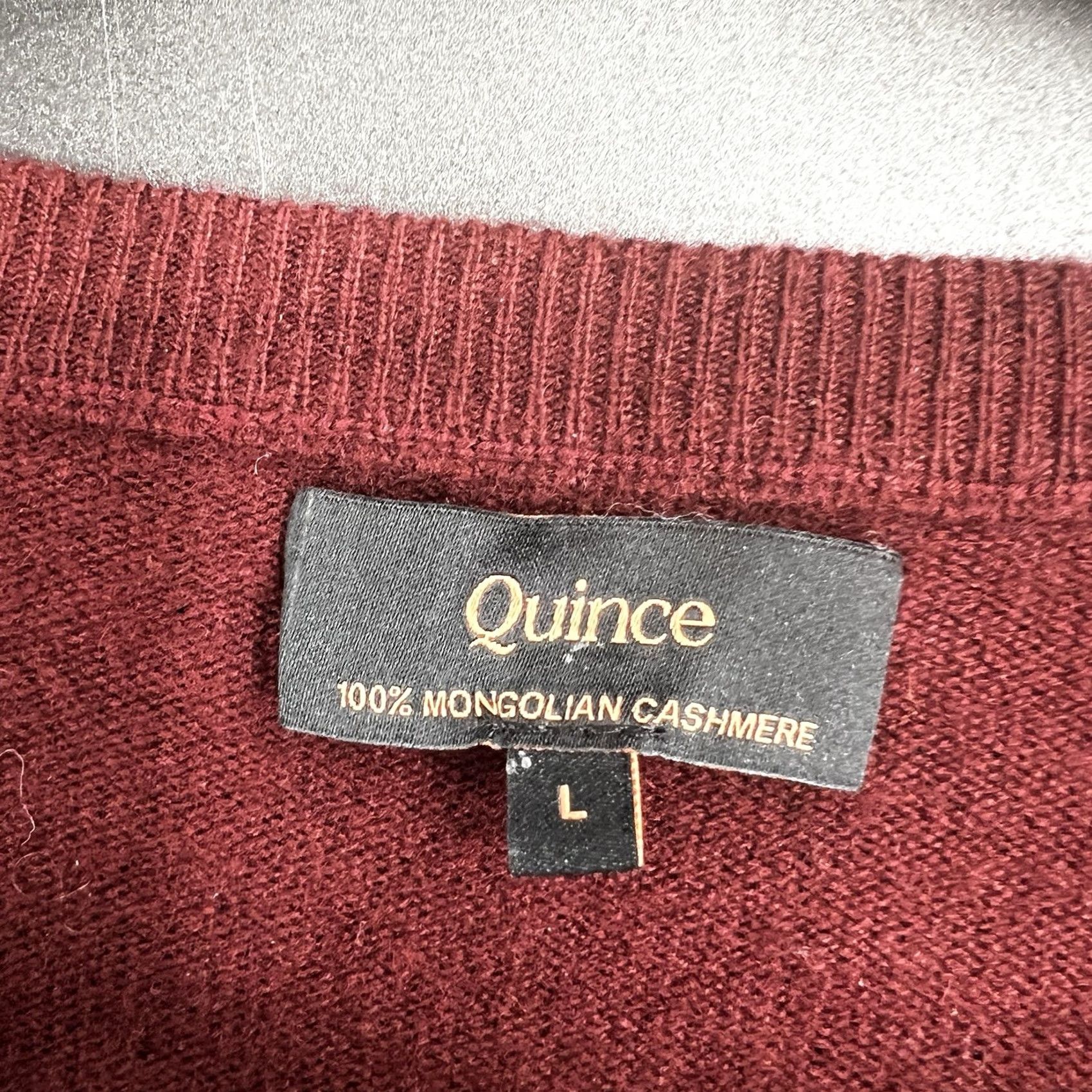 Quince Quince 100% Mongolian Cashmere V-Neck Sweater Burgundy L Pullover Womens Size L / US 10 / IT 46 - 2 Thumbnail