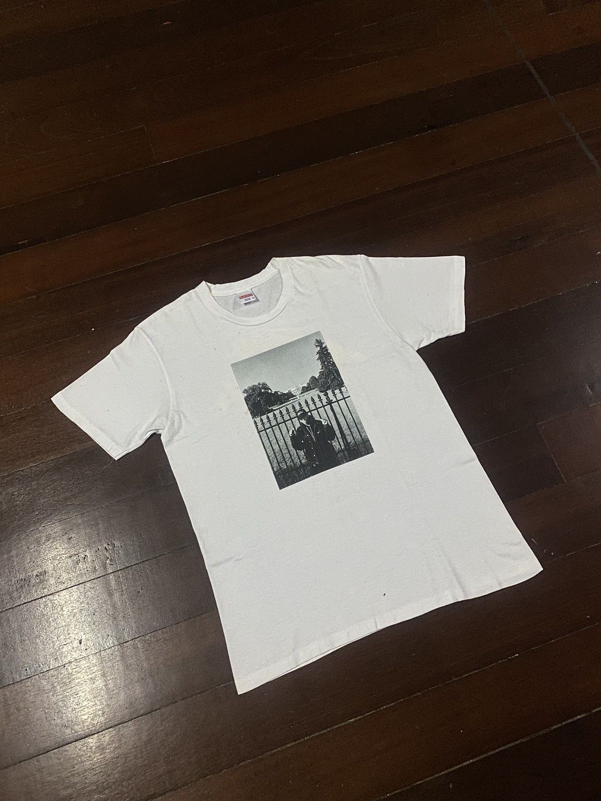 Undercover Fire 🔥 Public Enemy Undercover X Supreme white Tshirt Size US M / EU 48-50 / 2 - 4 Thumbnail