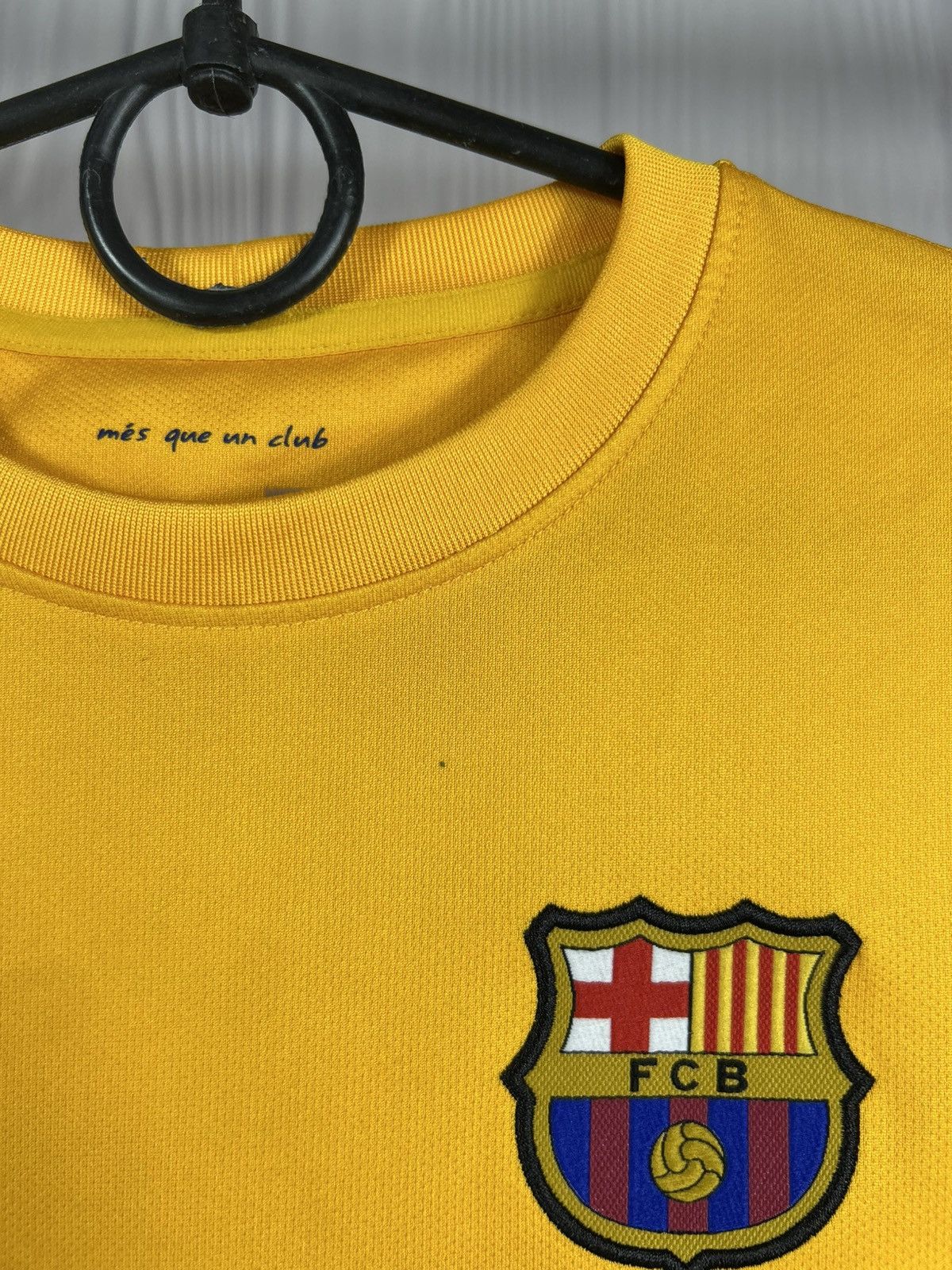 Nike FC Barcelona 2015 Soccer Jersey Longsleeve Size Boys M Size US M / EU 48-50 / 2 - 6 Thumbnail
