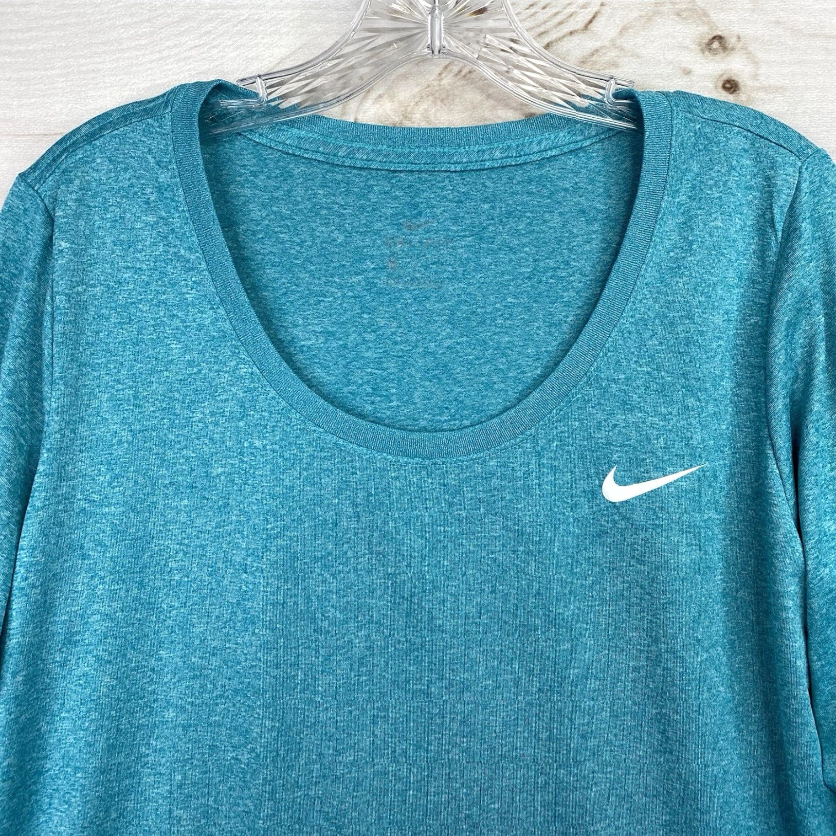 Nike Nike Dri-FIT Running Shirt L Blue Scoop Neck Long Sleeve Lightweight Stretch Size L / US 10 / IT 46 - 2 Thumbnail