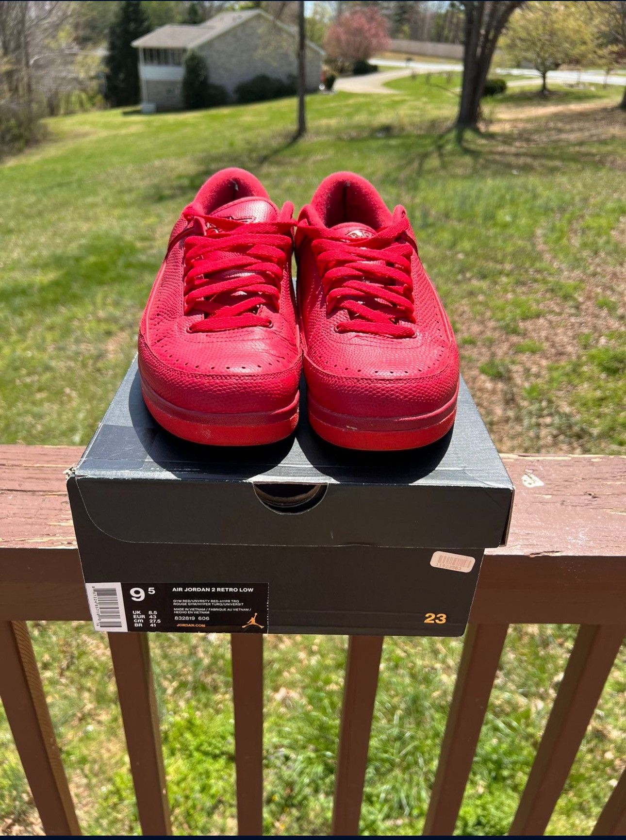 Jordan Brand Air Jordan 2 “Gym Red” Size US 9.5 / EU 42-43 - 1 Thumbnail