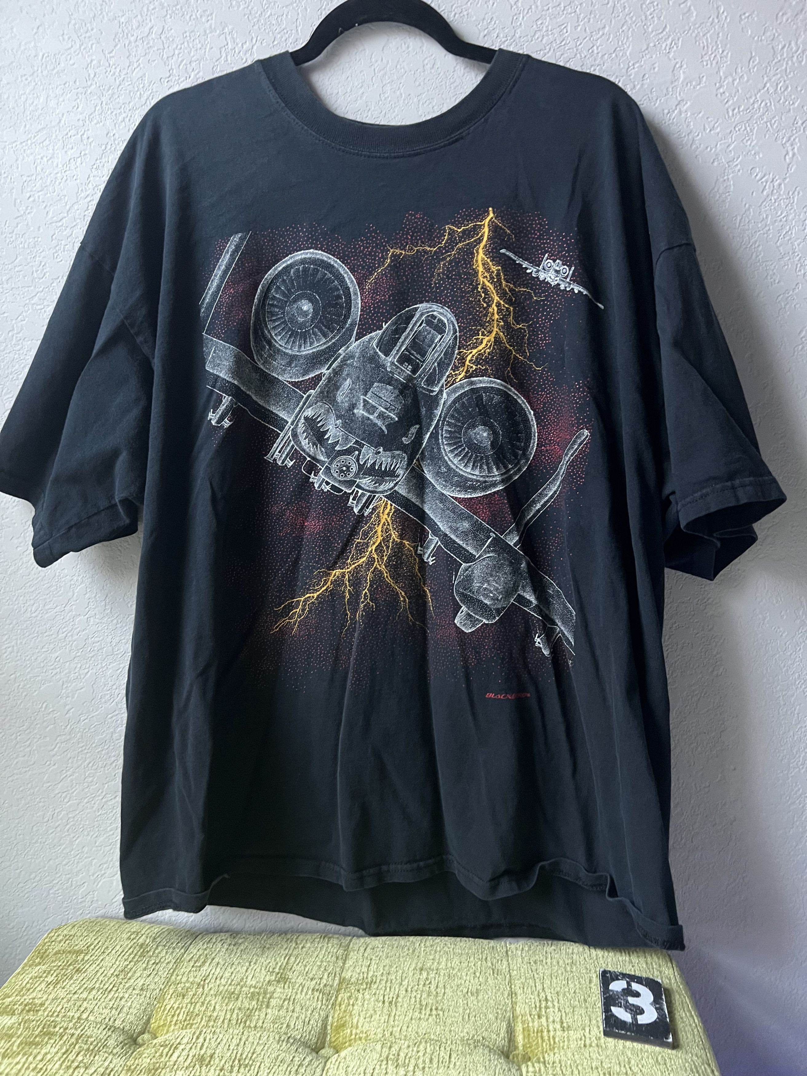 Vintage Vintage Design Graphic Tee Size US XXL / EU 58 / 5 - 1 Thumbnail