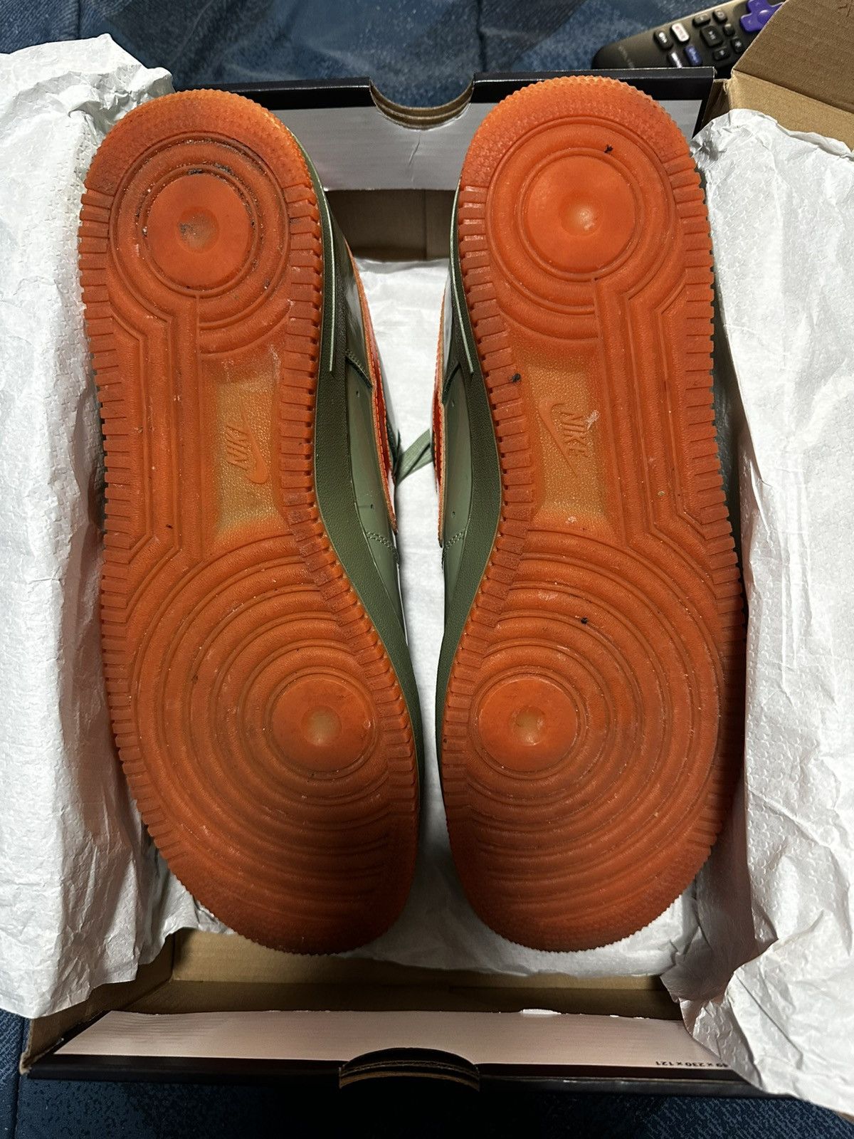 Nike NIKE AIR FORCE 1 OIL GREEN SAFETY Size US 12.5 / EU 45-46 - 5 Thumbnail