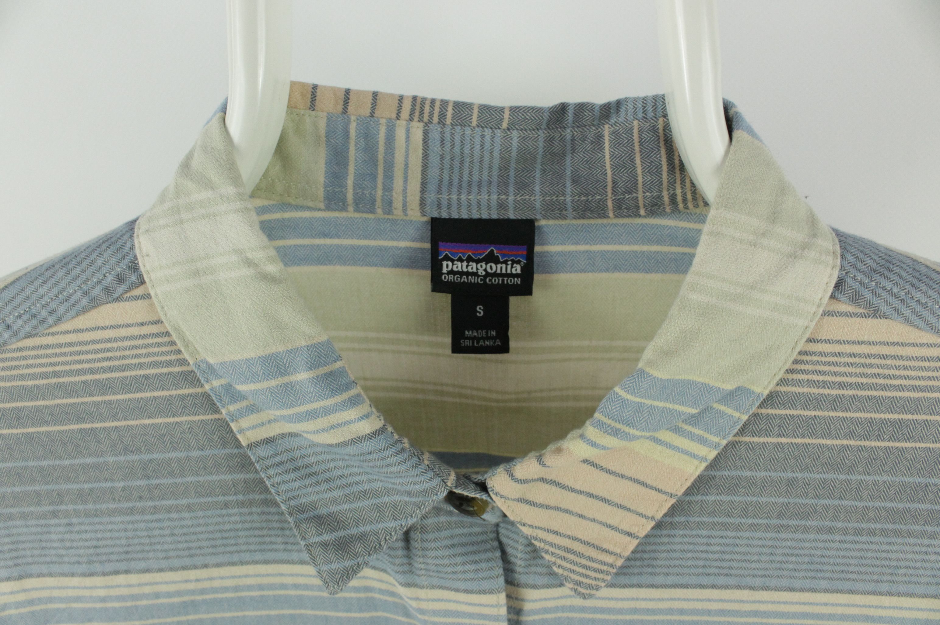 Designer × Patagonia Patagonia Organic Cotton Multi Striped Casual Shirt WMNS Size S / US 4 / IT 40 - 3 Thumbnail