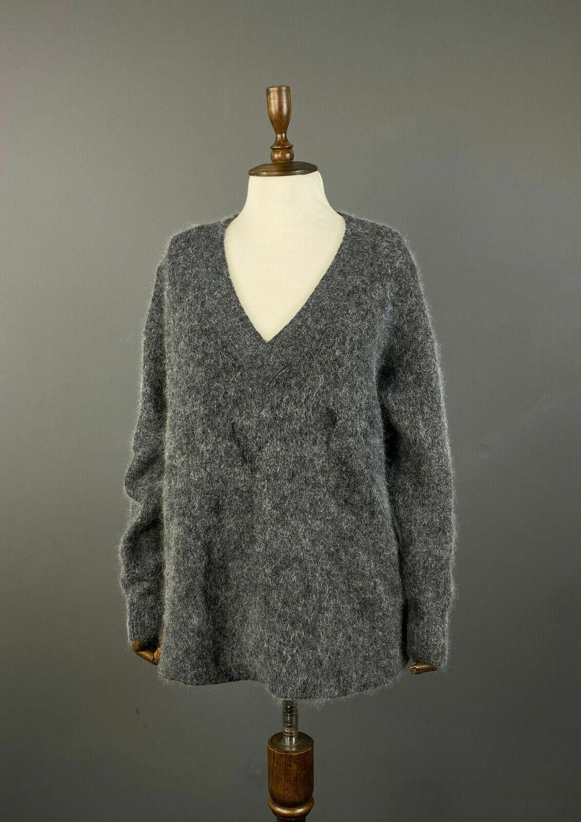 Gianni Valentino Ladies Ganni Grey V-Neck Mohair Wool Sweater Size XS Size XS / US 0-2 / IT 36-38 - 1 Thumbnail