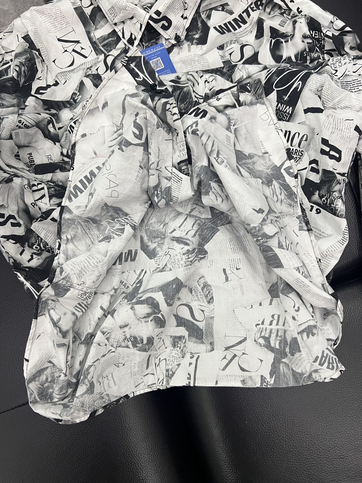 Balenciaga Balenciaga SS19 Magazine Poster Shirt Size US XS / EU 42 / 0 - 8 Thumbnail