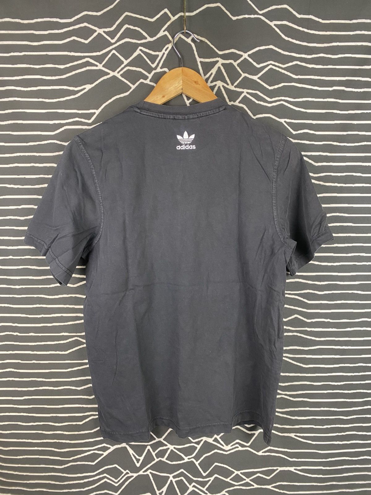 Adidas Adidas Trefoil logo tee Size US M / EU 48-50 / 2 - 2 Thumbnail