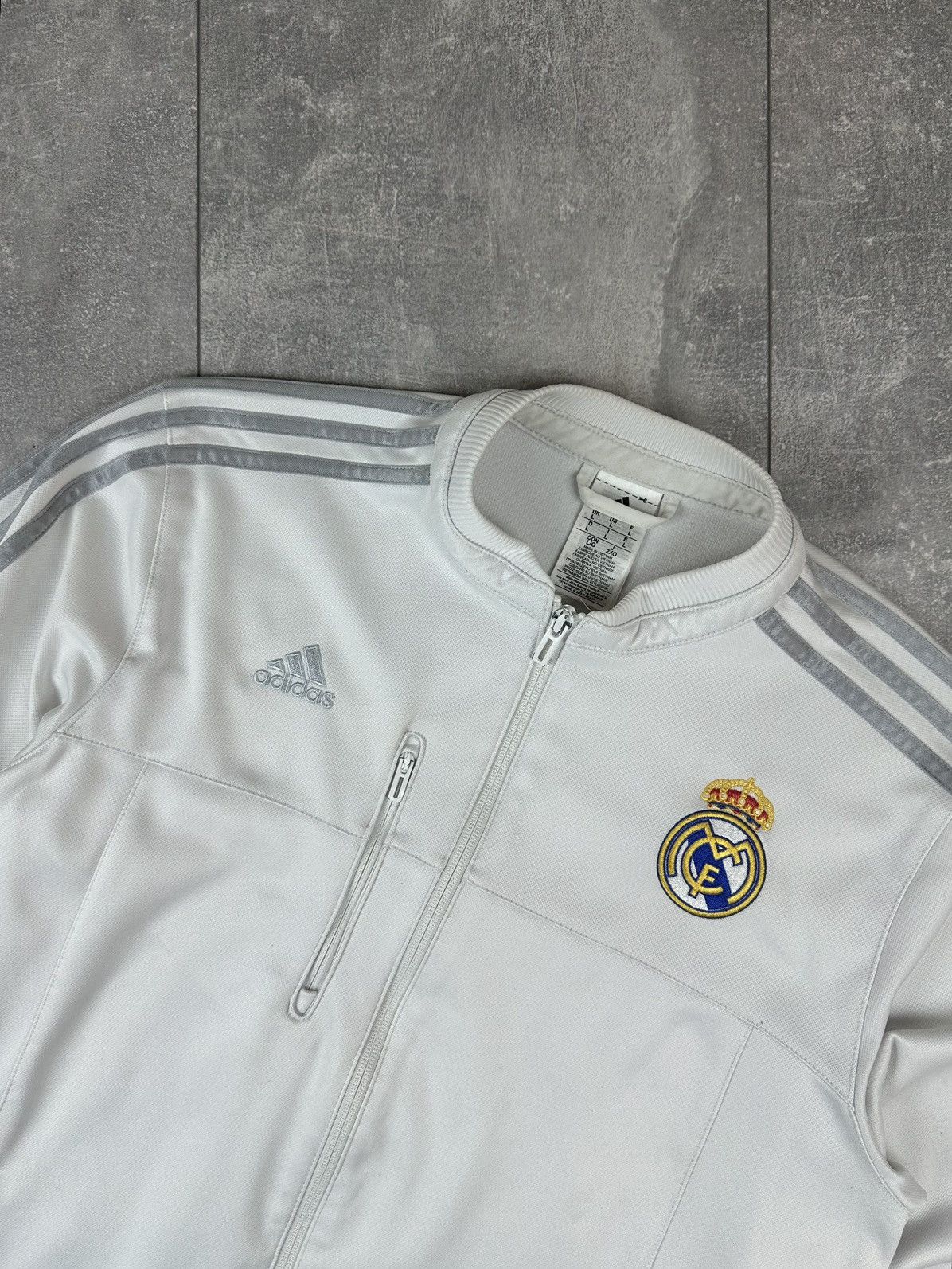 Adidas Adidas Real Madrid 2015 Soccer Football Track Jacket Size US L / EU 52-54 / 3 - 13 Thumbnail
