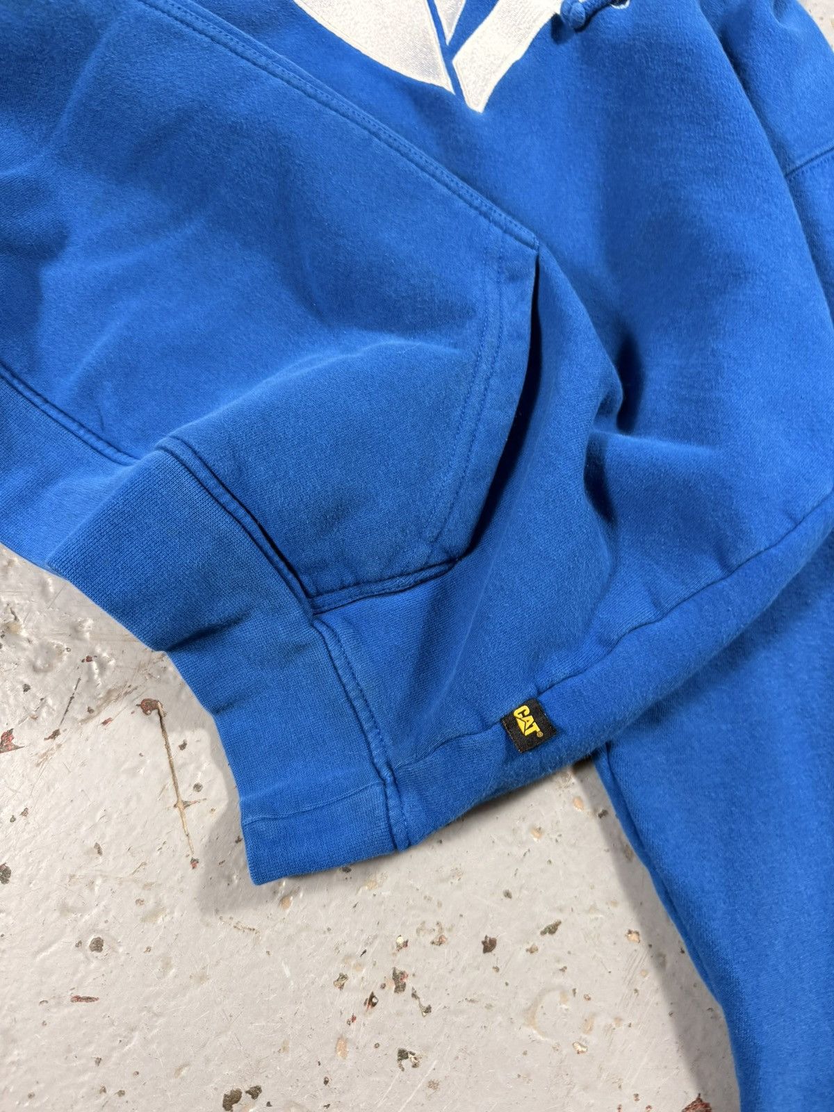 Caterpillar Thrashed Cat Construction Hoodie Centre Rip Size US XL / EU 56 / 4 - 2 Thumbnail