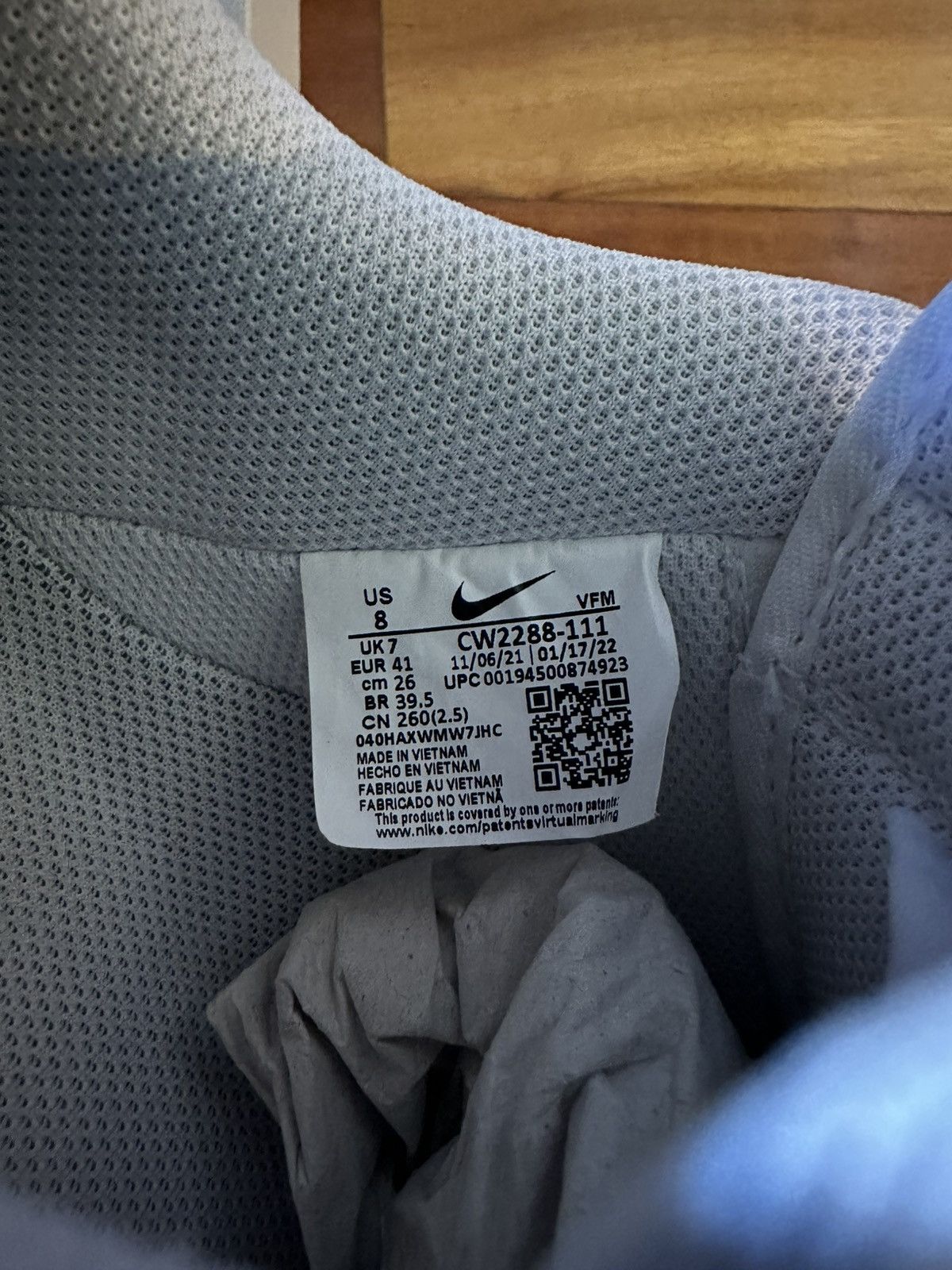 Nike Nike Air Force 1 Low Size US 8 / EU 41 - 2 Thumbnail