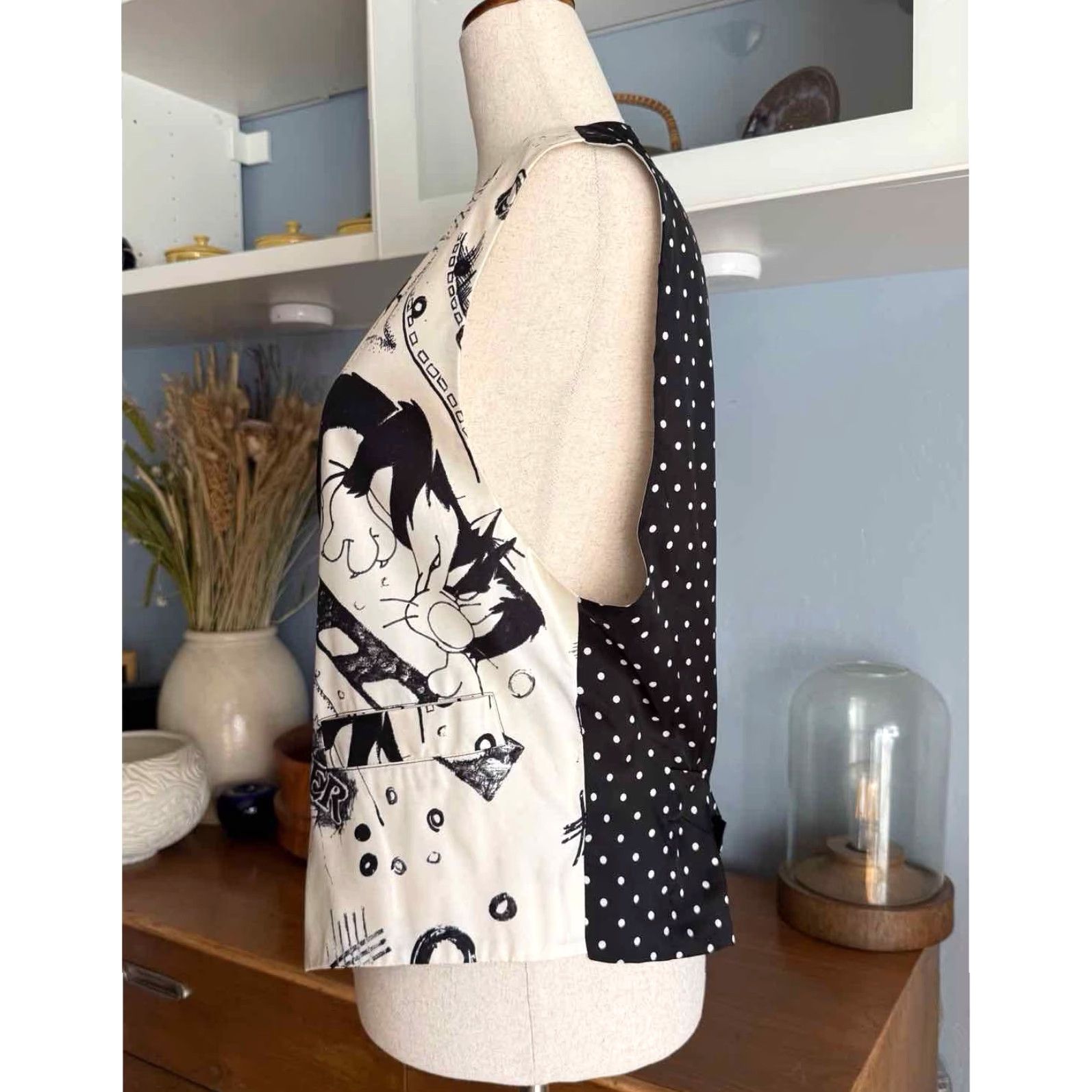 Vintage VINTAGE Iceberg Sylvester Cat Vest Warner Bros Silk Blend White Black M Size US M / EU 48-50 / 2 - 3 Thumbnail