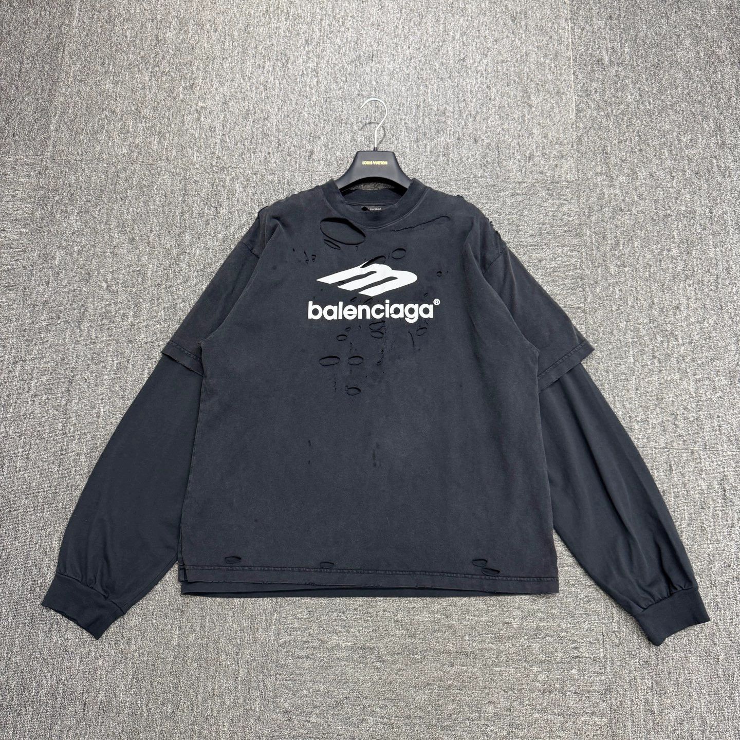 Balenciaga Balenciaga distressed layered long sleeve size S Size S / US 4 / IT 40 - 1 Thumbnail