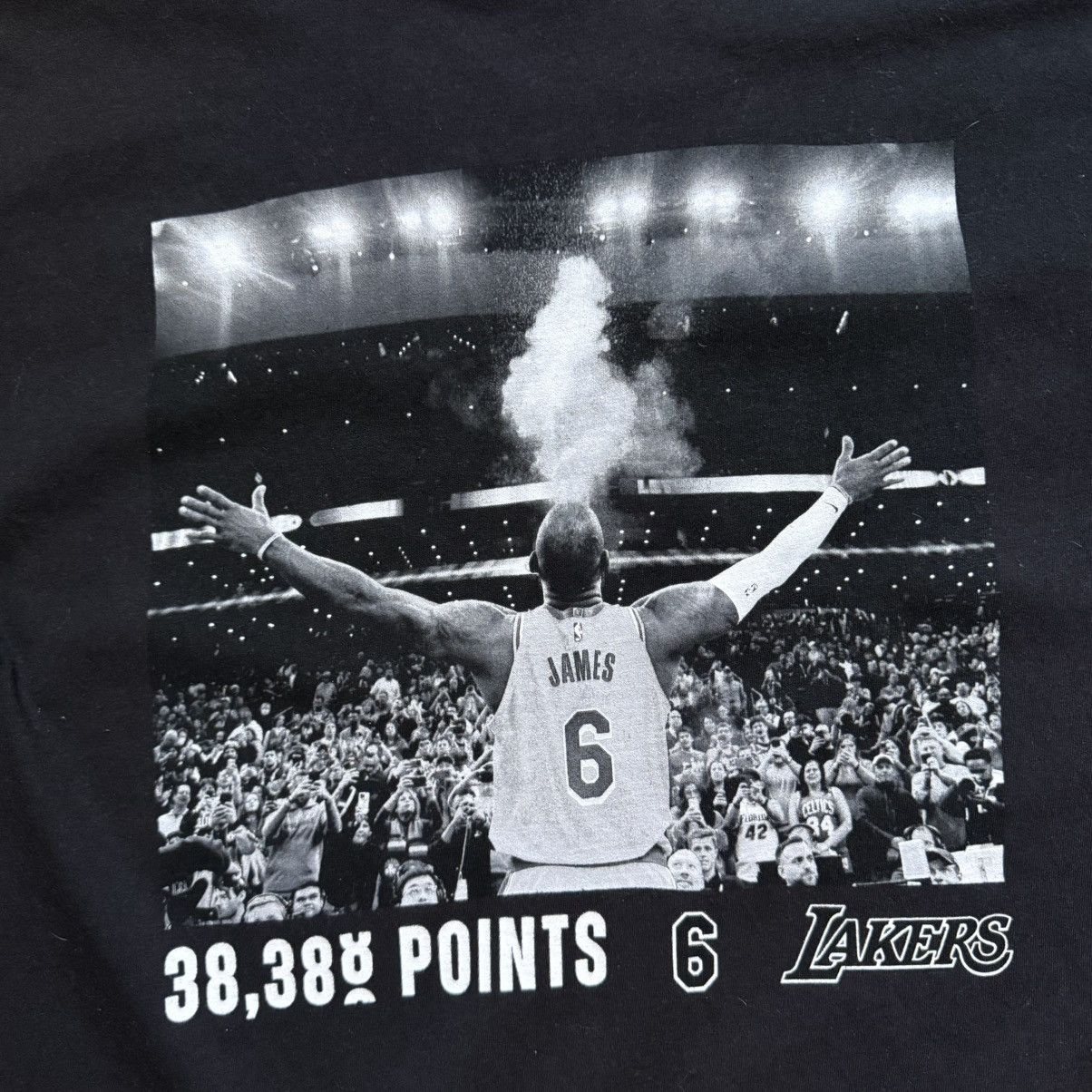 Delta LeBron James Scoring Record Tee Size US XL / EU 56 / 4 - 4 Thumbnail