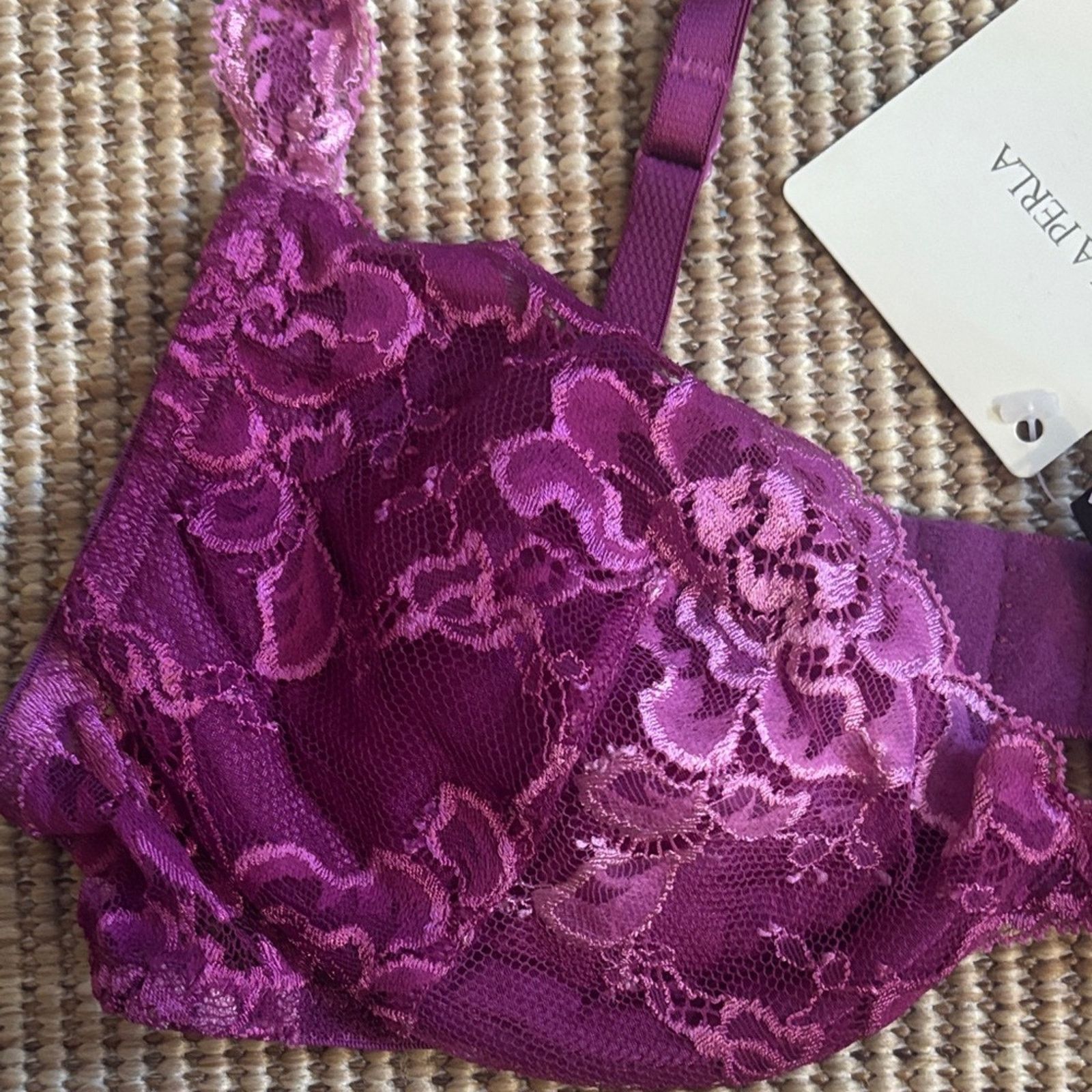 La Perla NWT La Perla Magenta Lace Bra size 36B Size ONE SIZE - 4 Thumbnail