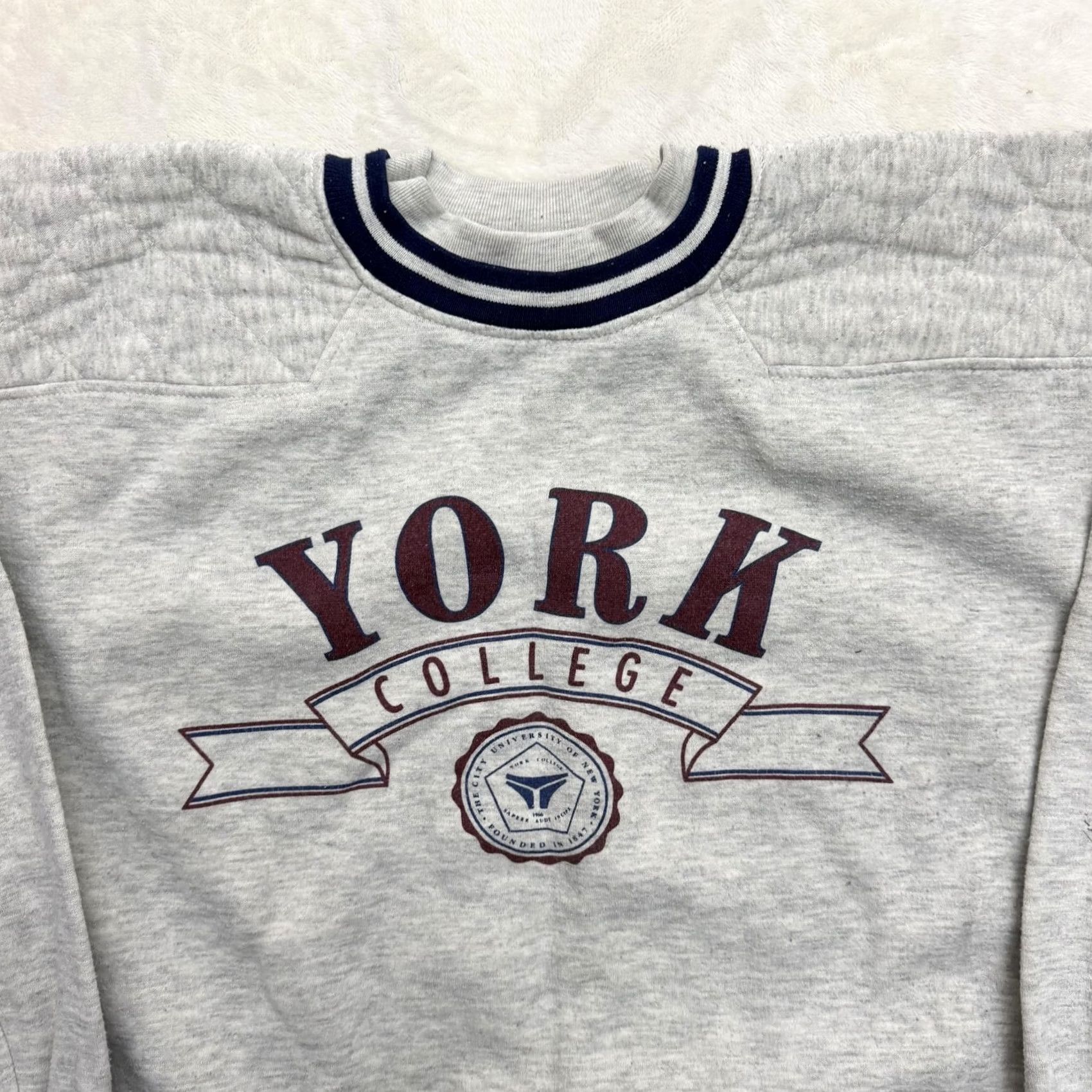 Vintage VINTAGE Gear For Sports York College Sweatshirt Mens Large Gray Crewneck Fleece Size US L / EU 52-54 / 3 - 2 Thumbnail