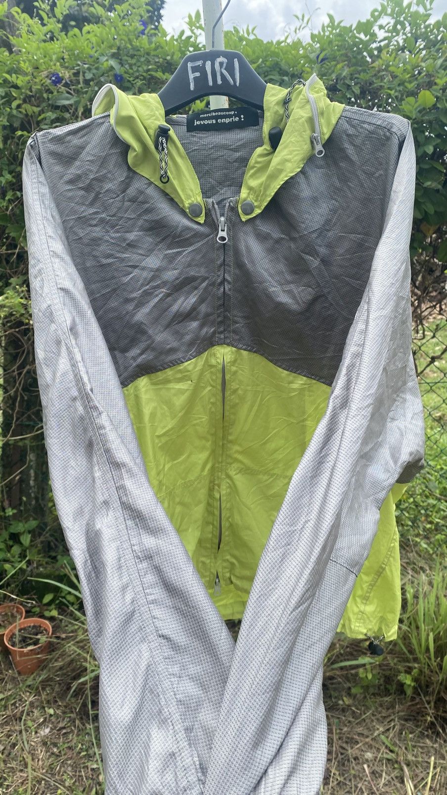 mercibeaucoup Mercibeaucoup.X Jevous Enprie with a full zip hood with ears Size US M / EU 48-50 / 2 - 11 Thumbnail