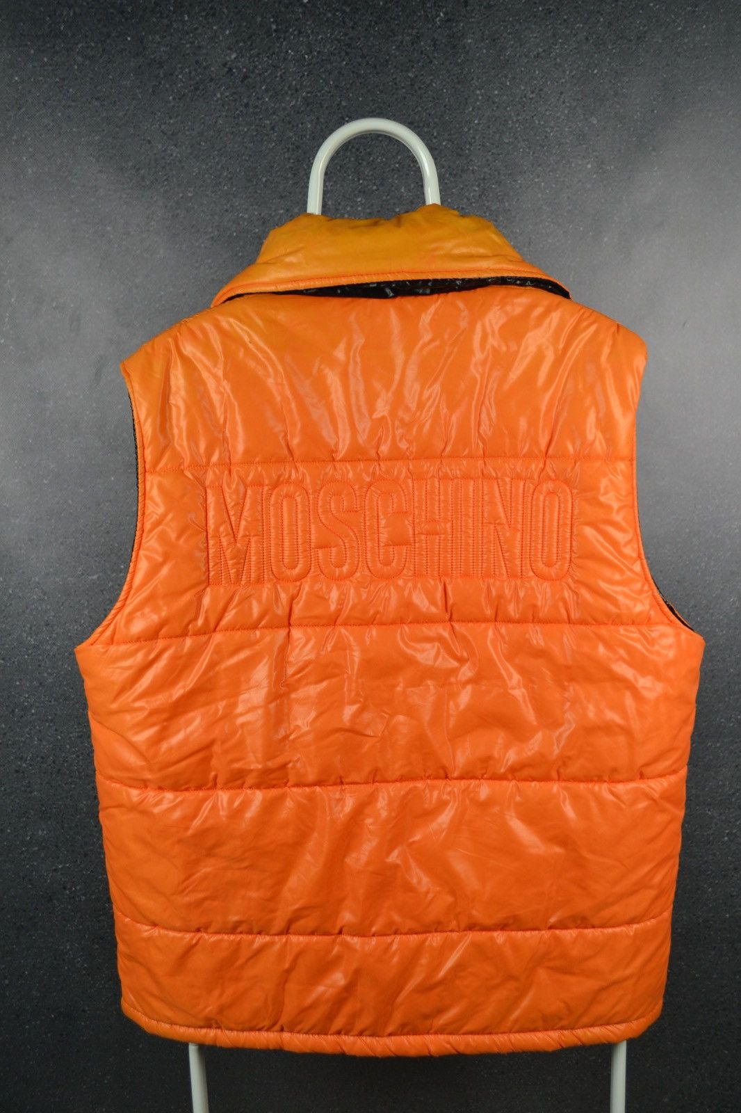 Moschino Moschino orange puffer vest gilet Size US M / EU 48-50 / 2 - 2 Thumbnail