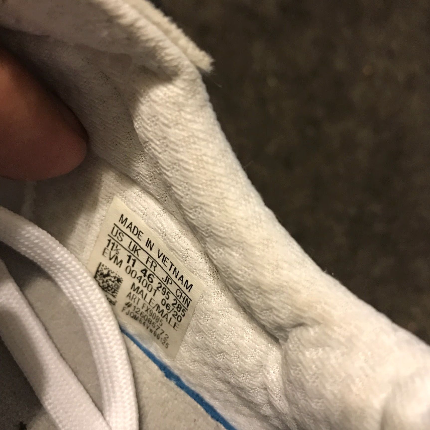 Adidas ADIDAS ORIGINALS RETROSET FTWR WHITE GREY TWO Size 11.5 Mens Athletic Sneakers Mens Shoes M Wide US 11.5 Retroset FTWR White Grey Two Size US 12 / EU 45 - 6 Thumbnail
