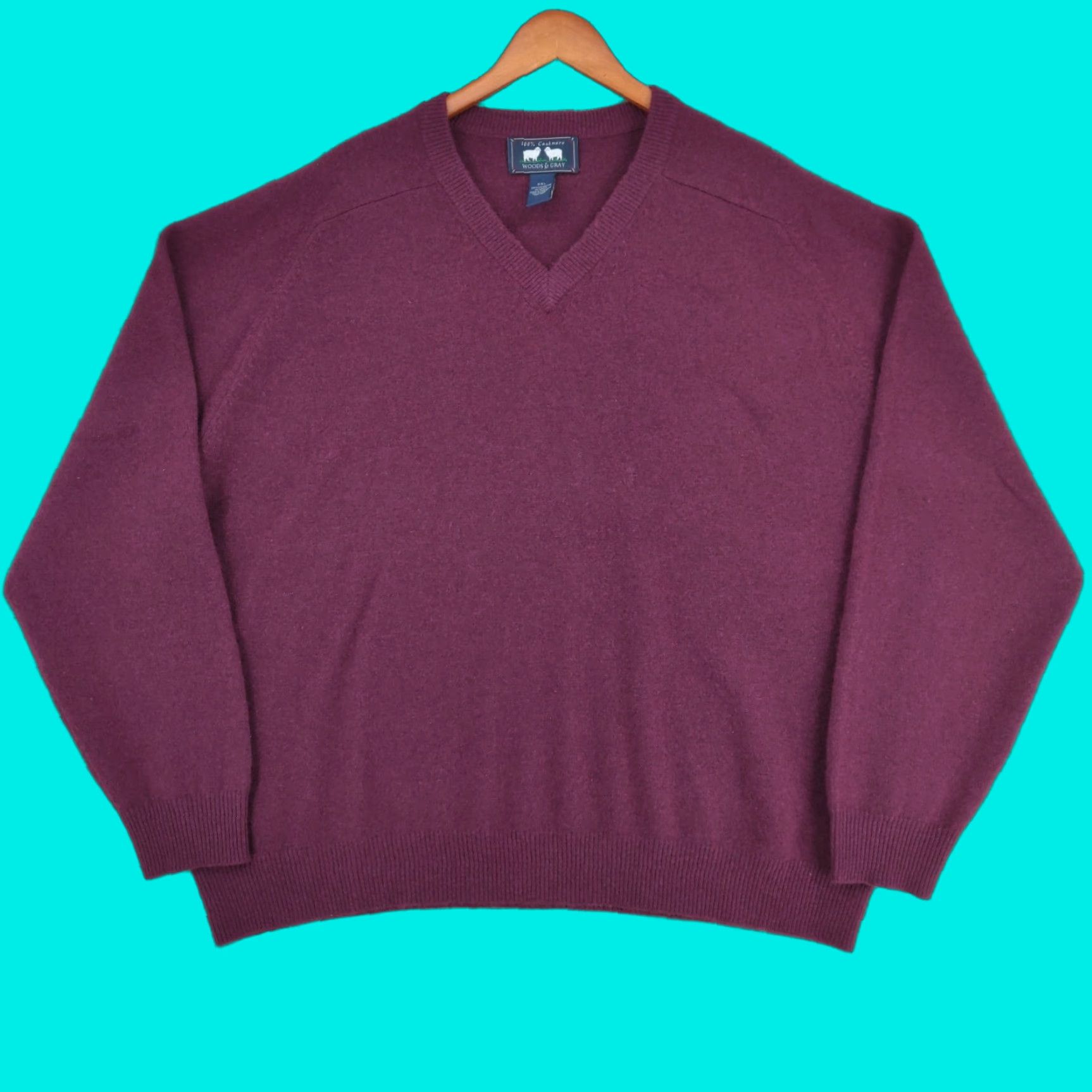 Vintage Woods & Gray Sweater Mens 2XL V Neck 100% Cashmere Pullover Red/Maroon Solid Knit All Seasons Casual Fashion" Size US XXL / EU 58 / 5 - 1 Thumbnail