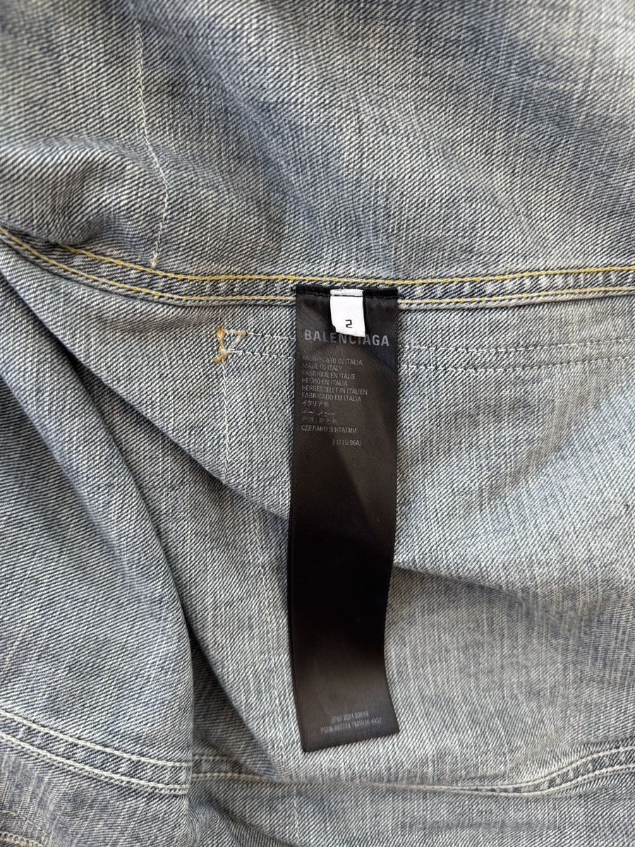 Balenciaga Balenciaga Deconstructed Cropped Denim Jacket Size US L / EU 52-54 / 3 - 6 Thumbnail