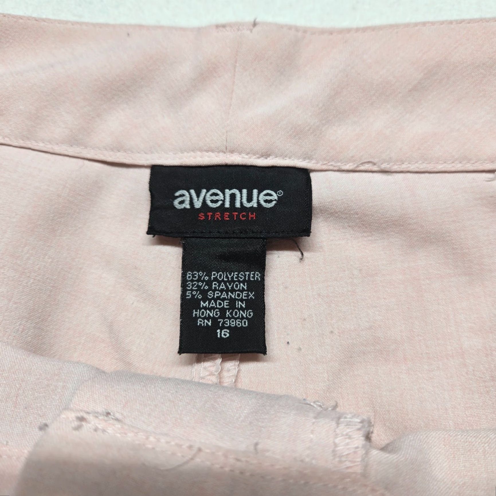 Avenue VINTAGE Avenue Women's Capri Pants Size 16 Cotton Spandex Solid Light Pink Casual Summer Size 38" / US 16 / IT 52 - 3 Thumbnail