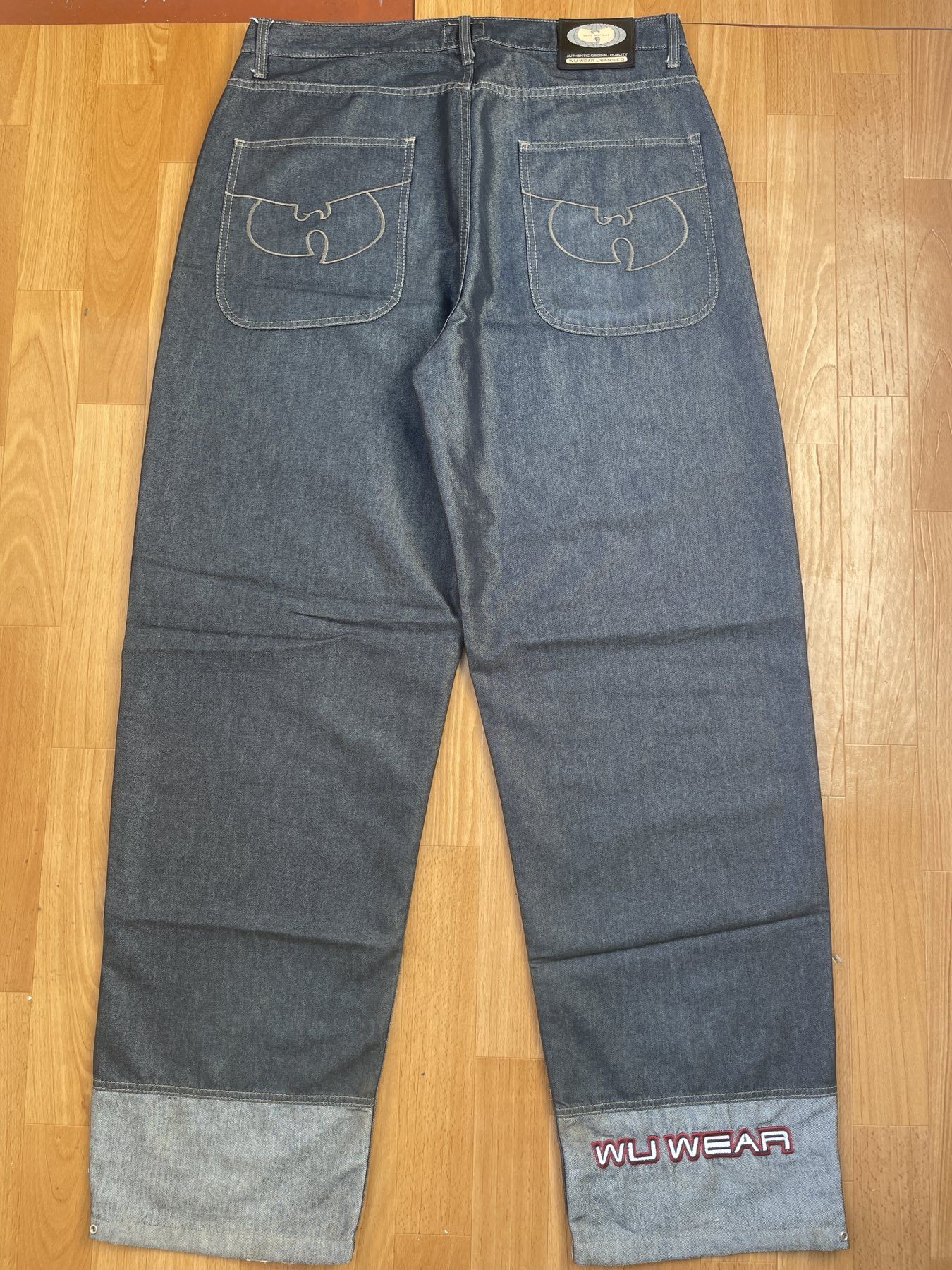 Wu-Tang Clan Wu Wear jeans, shiny gray silver Wu-Tang Clan, 90s baggy 34 Size US 34 / EU 50 - 1 Thumbnail