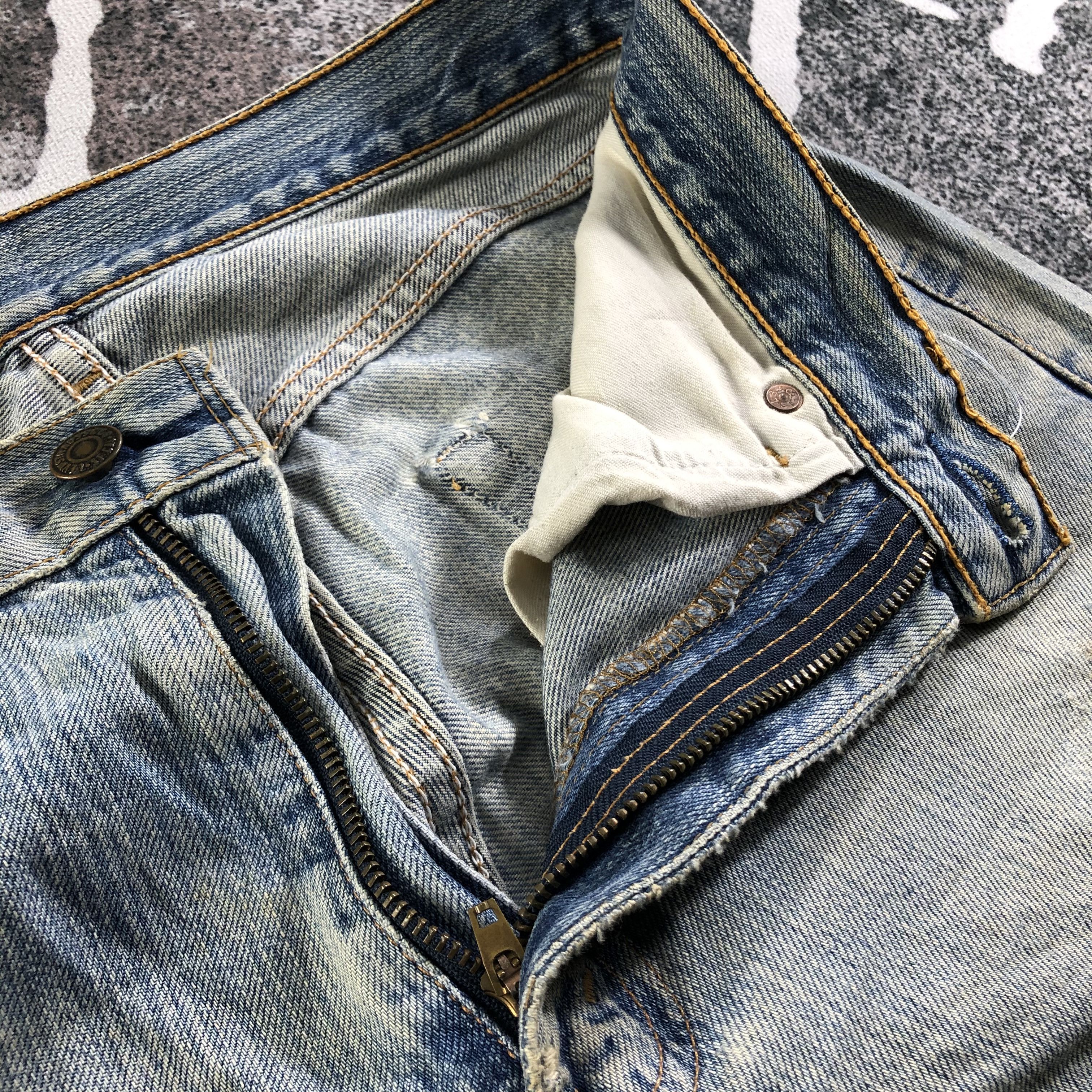 Levi's Vintage Levis 502 Jeans Distressed Denim KJ3001 Size US 29 - 8 Thumbnail