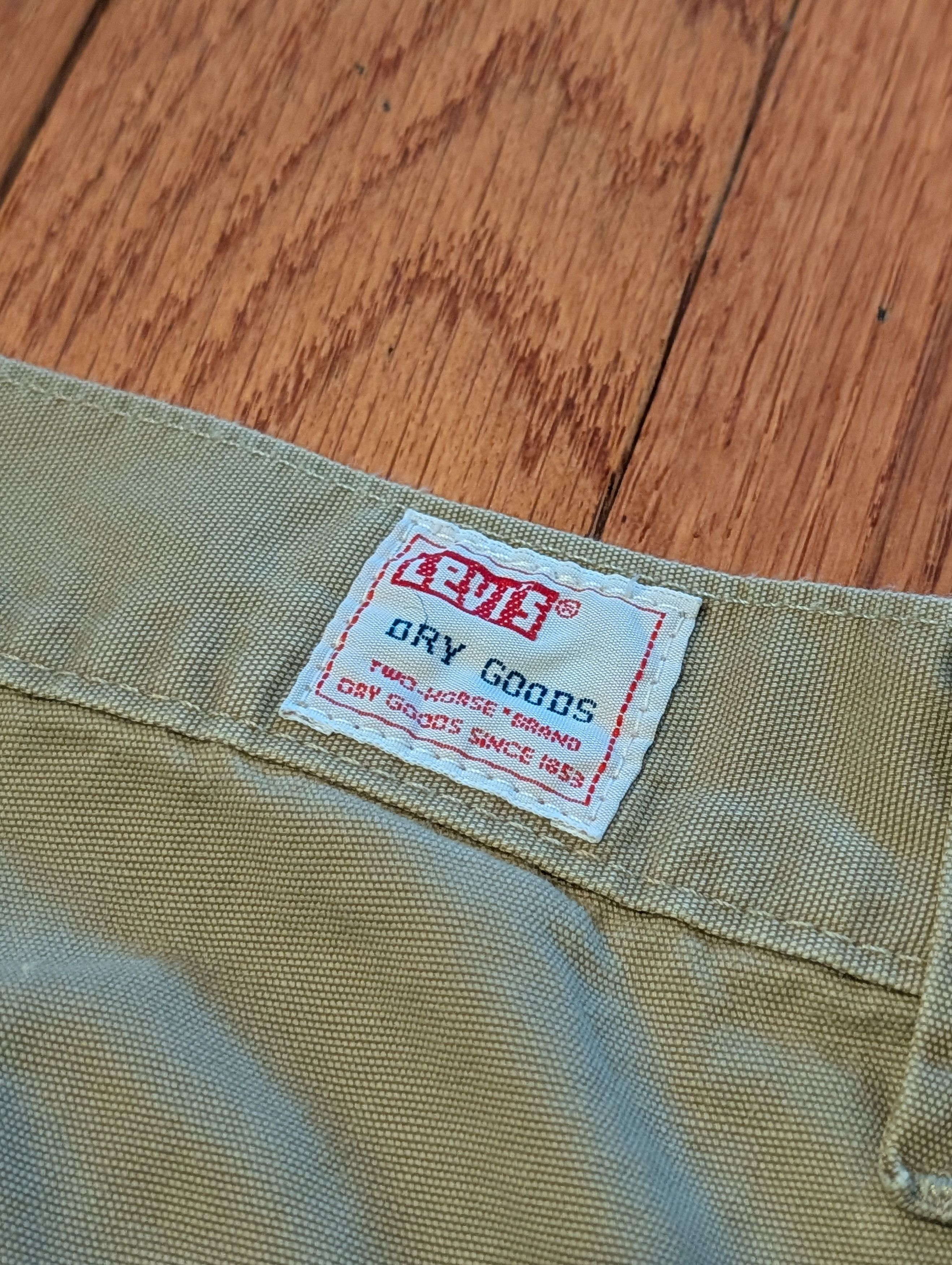Levi's Levi’s 541 Athletic Taper Cargo Pants Khaki Tan Men’s 33x34 Size US 33 - 2 Thumbnail