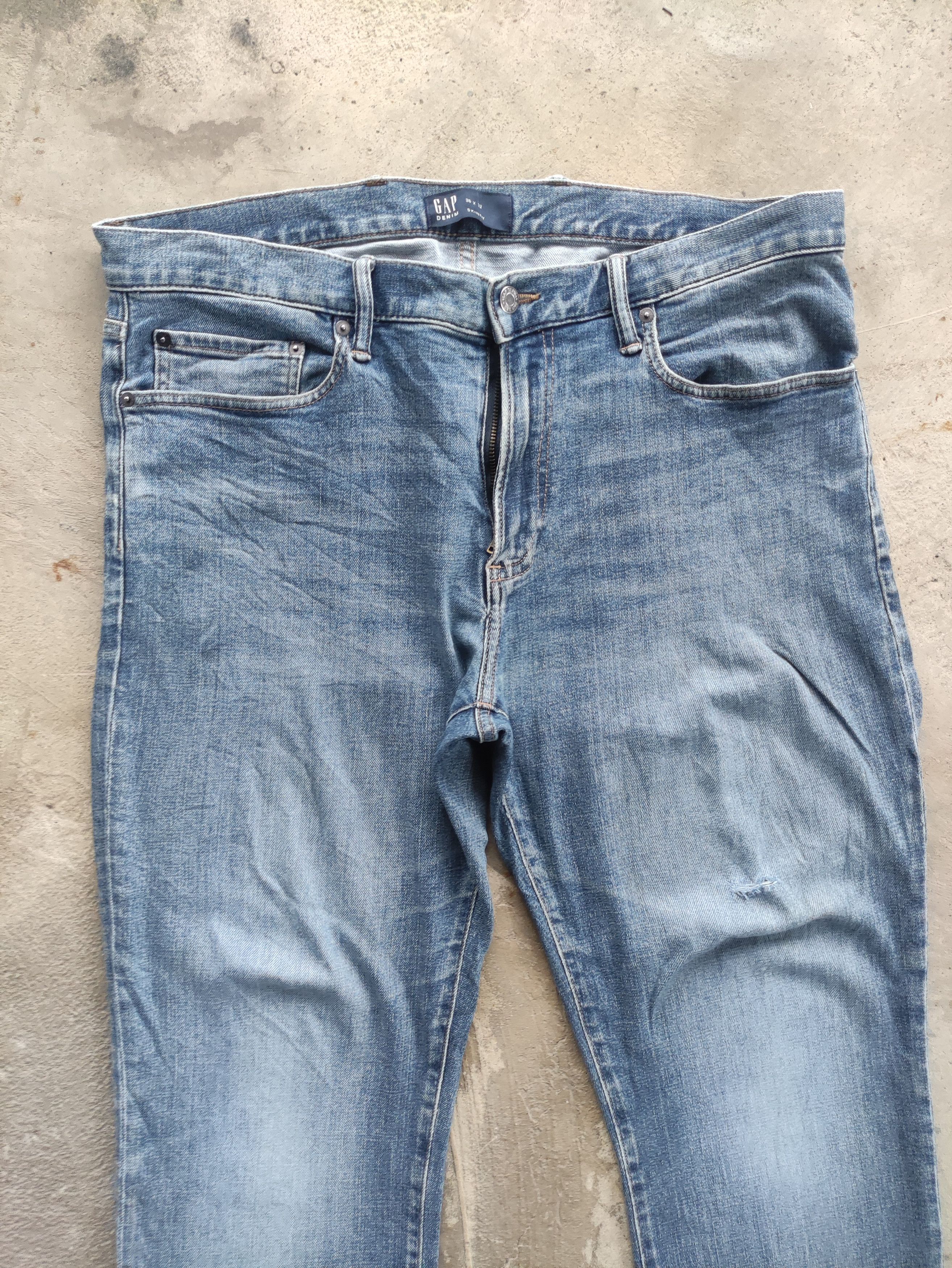 Gap Vintage GAP Jean Distressed Faded Denim Waist 40 Size US 40 / EU 56 - 3 Thumbnail