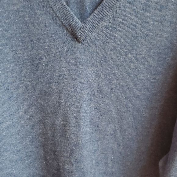 Bullock & Jones Bullock & Jones Luxe Blend 90% Wool & 10% Cashmere LSlv Vnec Size US XXL / EU 58 / 5 - 4 Thumbnail