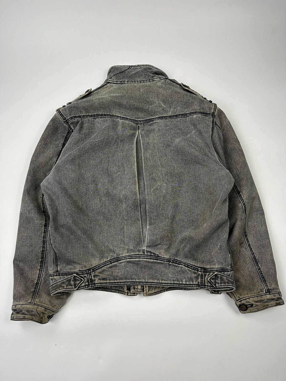 Armani Armani Jeans 90’s Heavy Grey Faded Denim Jacket Coat Size US L / EU 52-54 / 3 - 11 Thumbnail