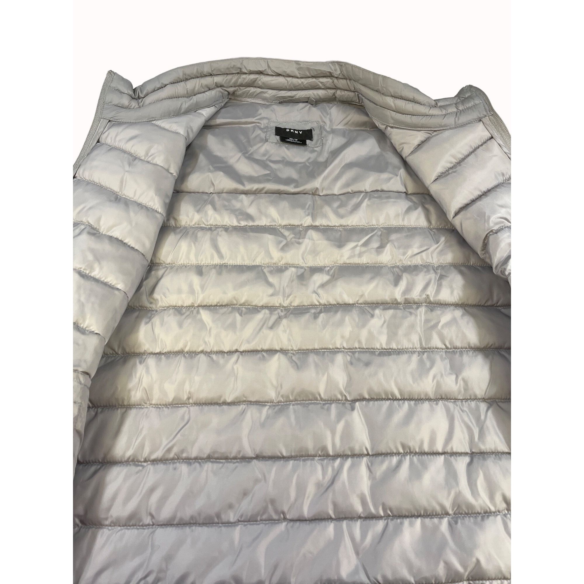 DKNY DKNY Women's Grey Lightweight Puffer Vest Size XS SKU 6302 Size XS / US 0-2 / IT 36-38 - 4 Thumbnail