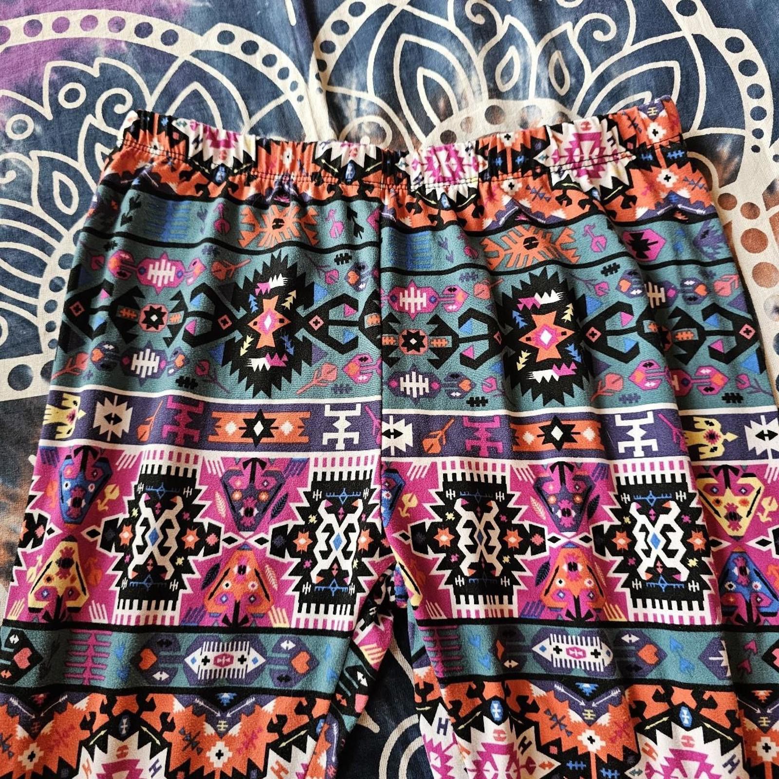 Designer Women's Multicolored Aztec Print Legging Size 32" / US 10 / IT 46 - 4 Thumbnail